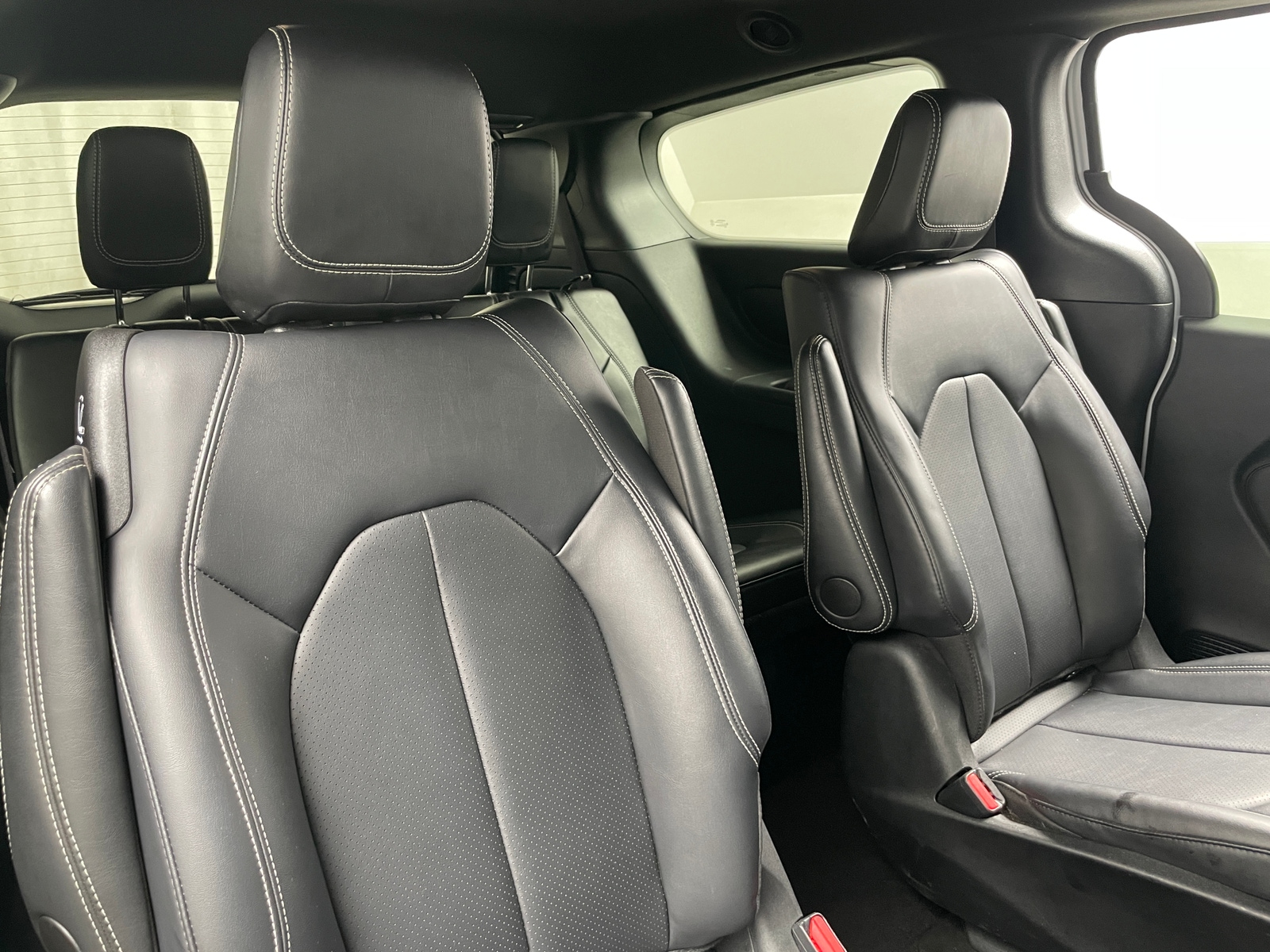 Thumbnail: 2024 Chrysler Pacifica - 5