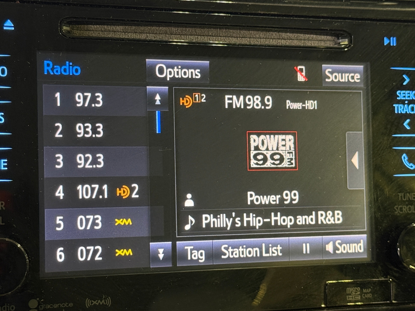 Thumbnail: 2018 Toyota Prius - 4