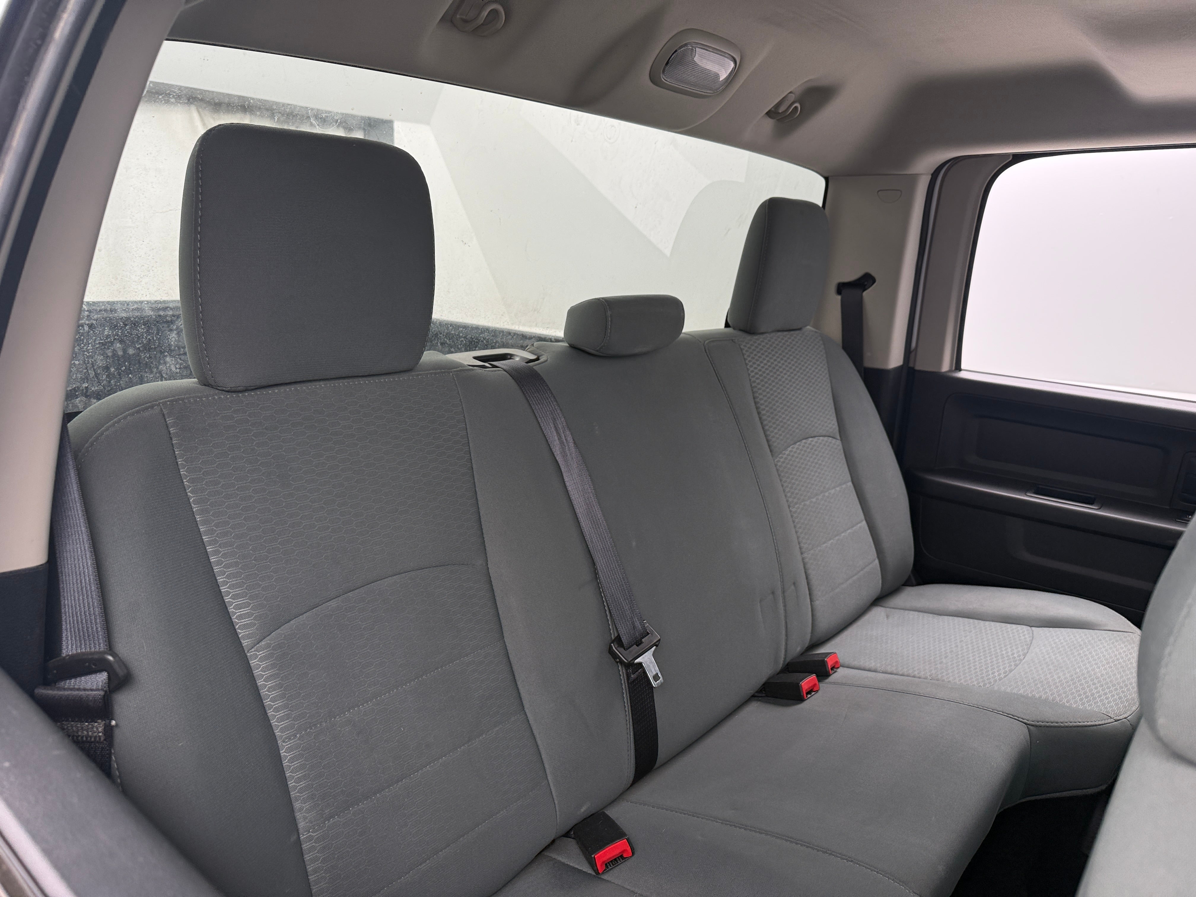 2016 RAM Ram 2500 Pickup Tradesman - Photo 4