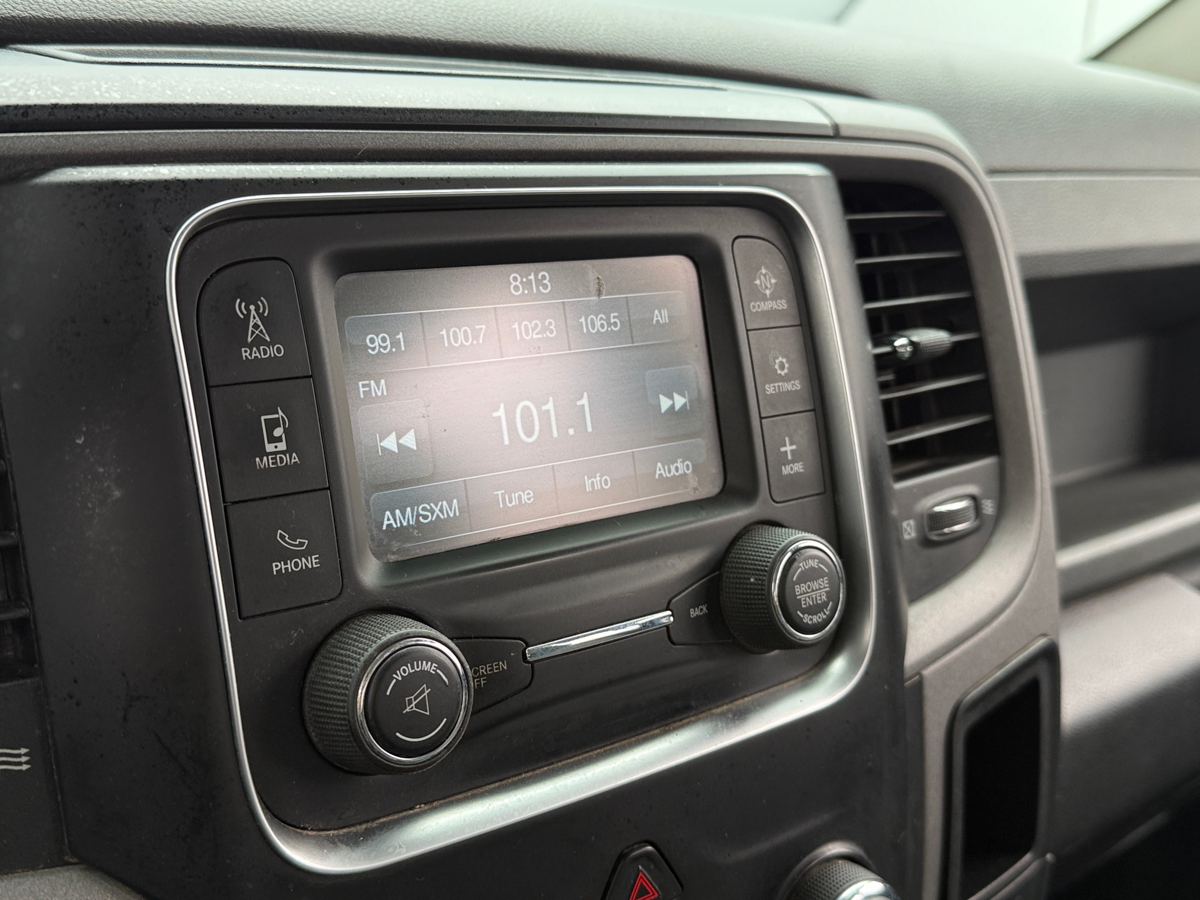 2016 RAM Ram 2500 Pickup Tradesman - Photo 11