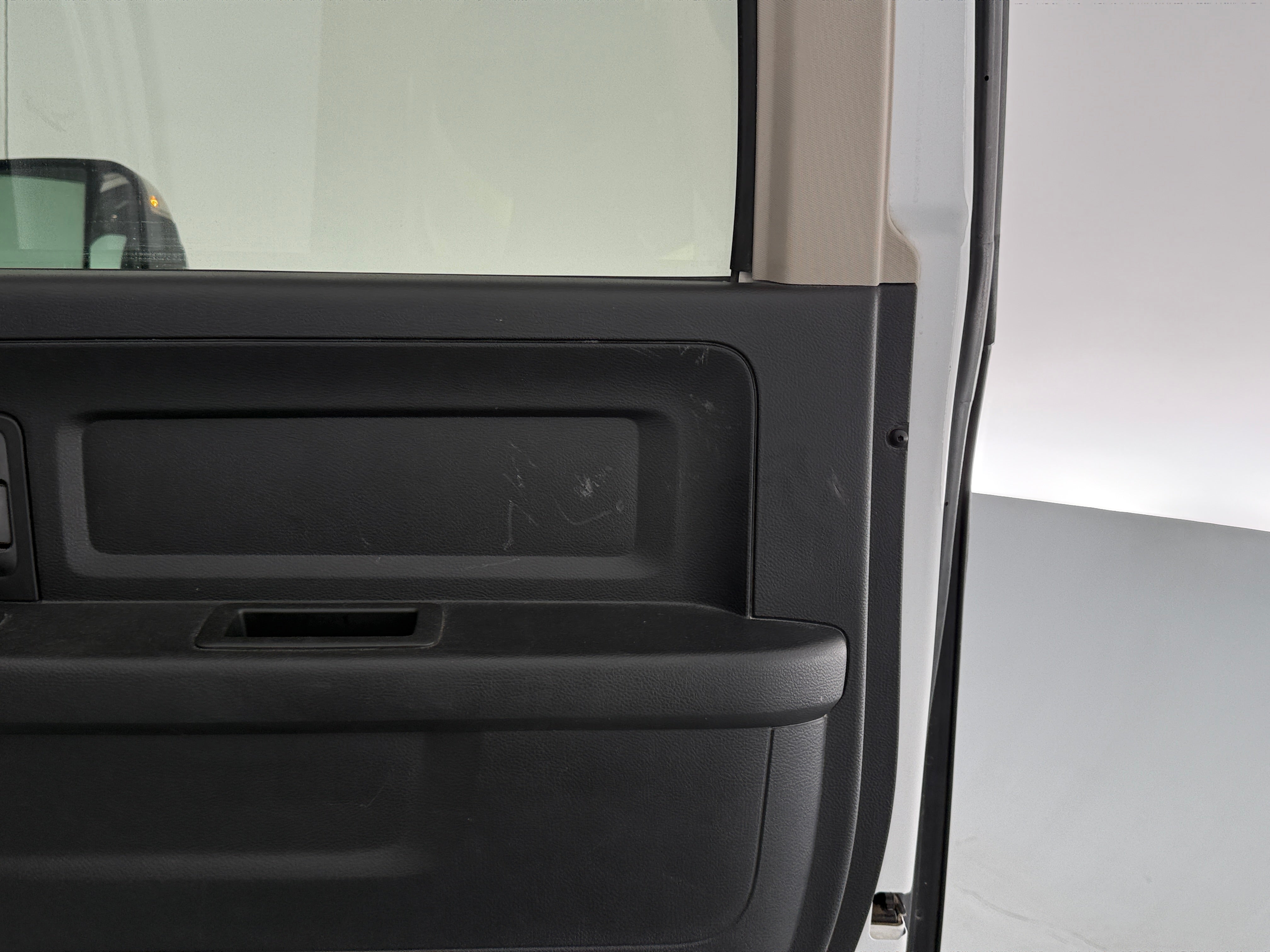 2016 RAM Ram 2500 Pickup Tradesman - Photo 17