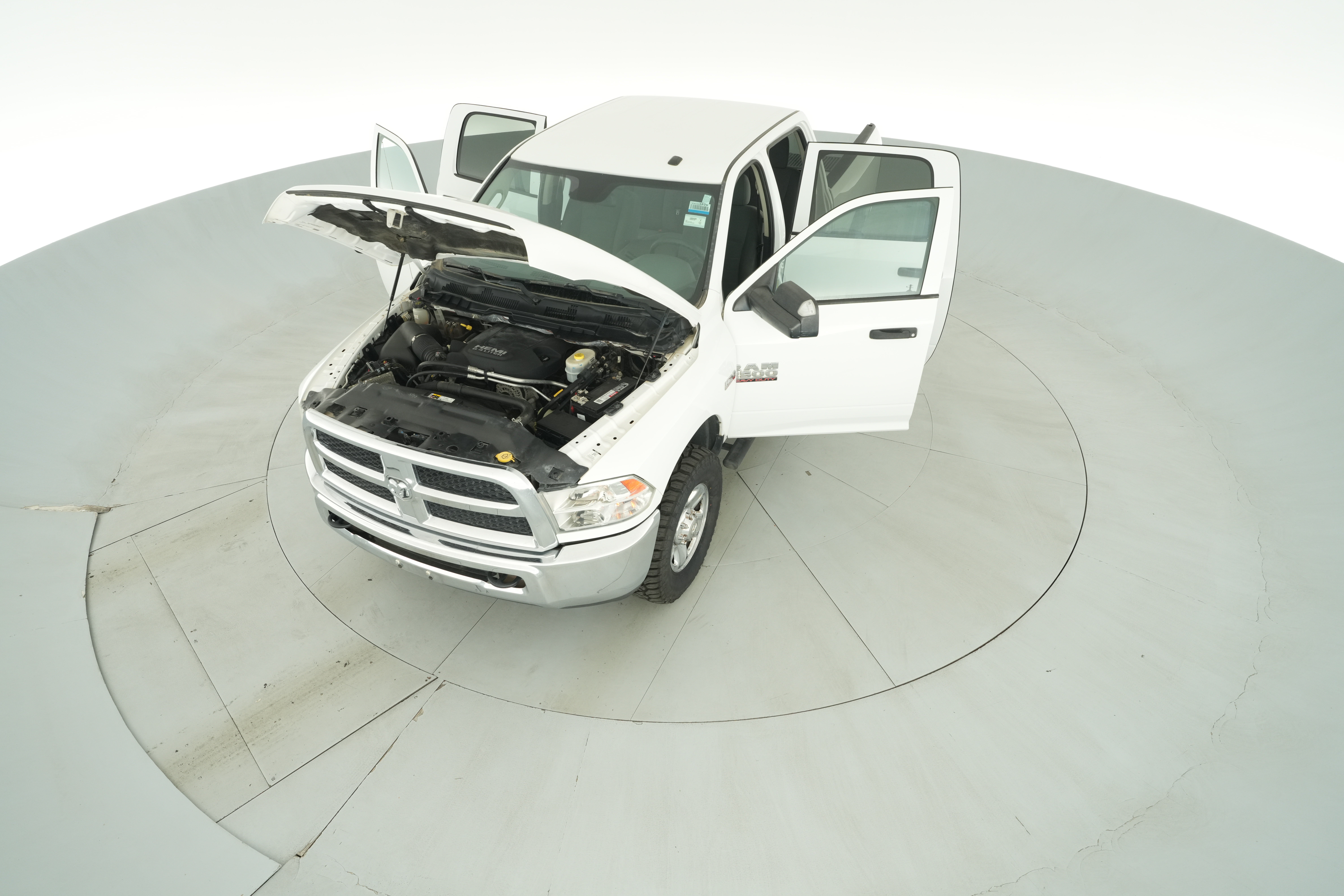 2016 RAM Ram 2500 Pickup Tradesman - Photo 36