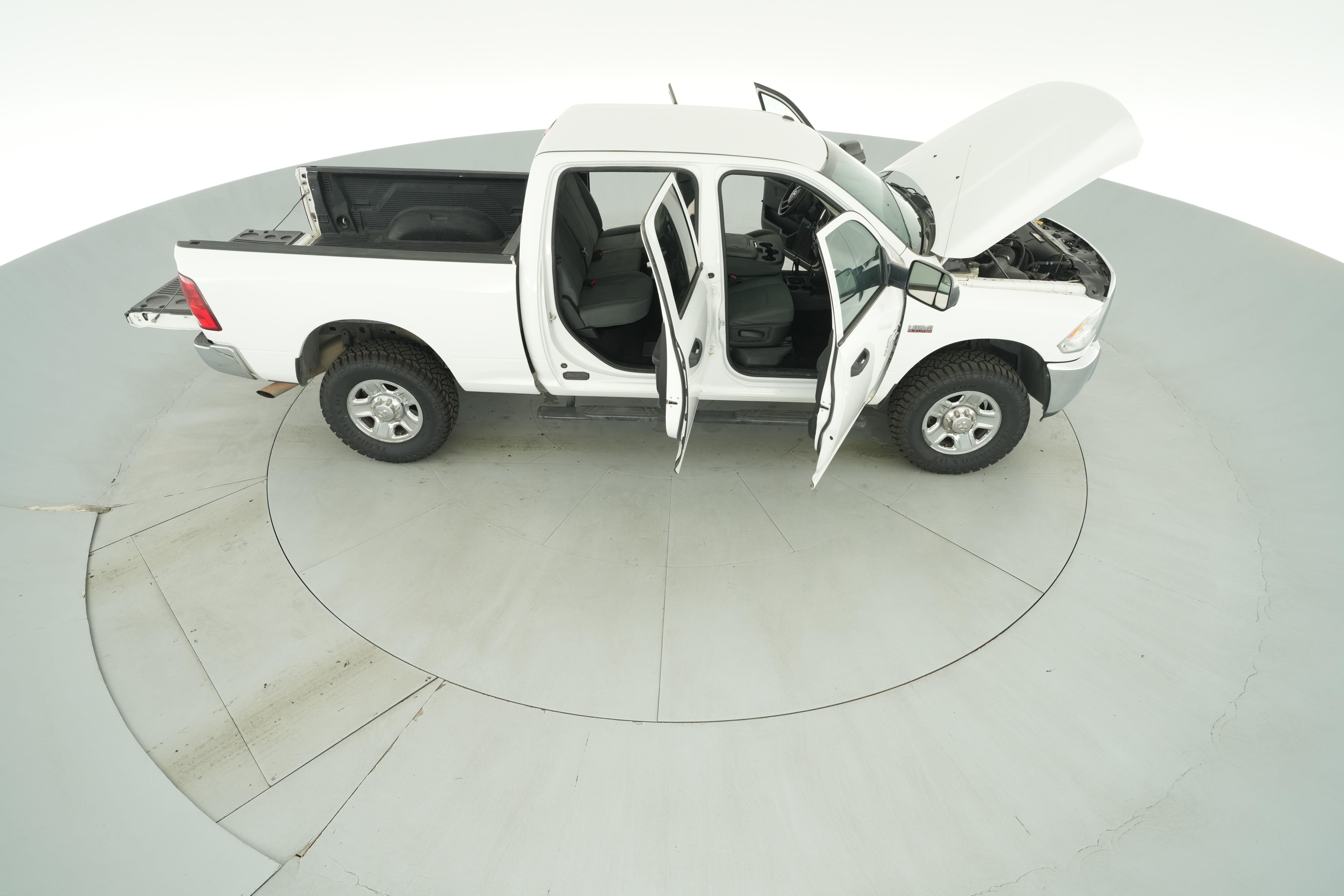 2016 RAM Ram 2500 Pickup Tradesman - Photo 47