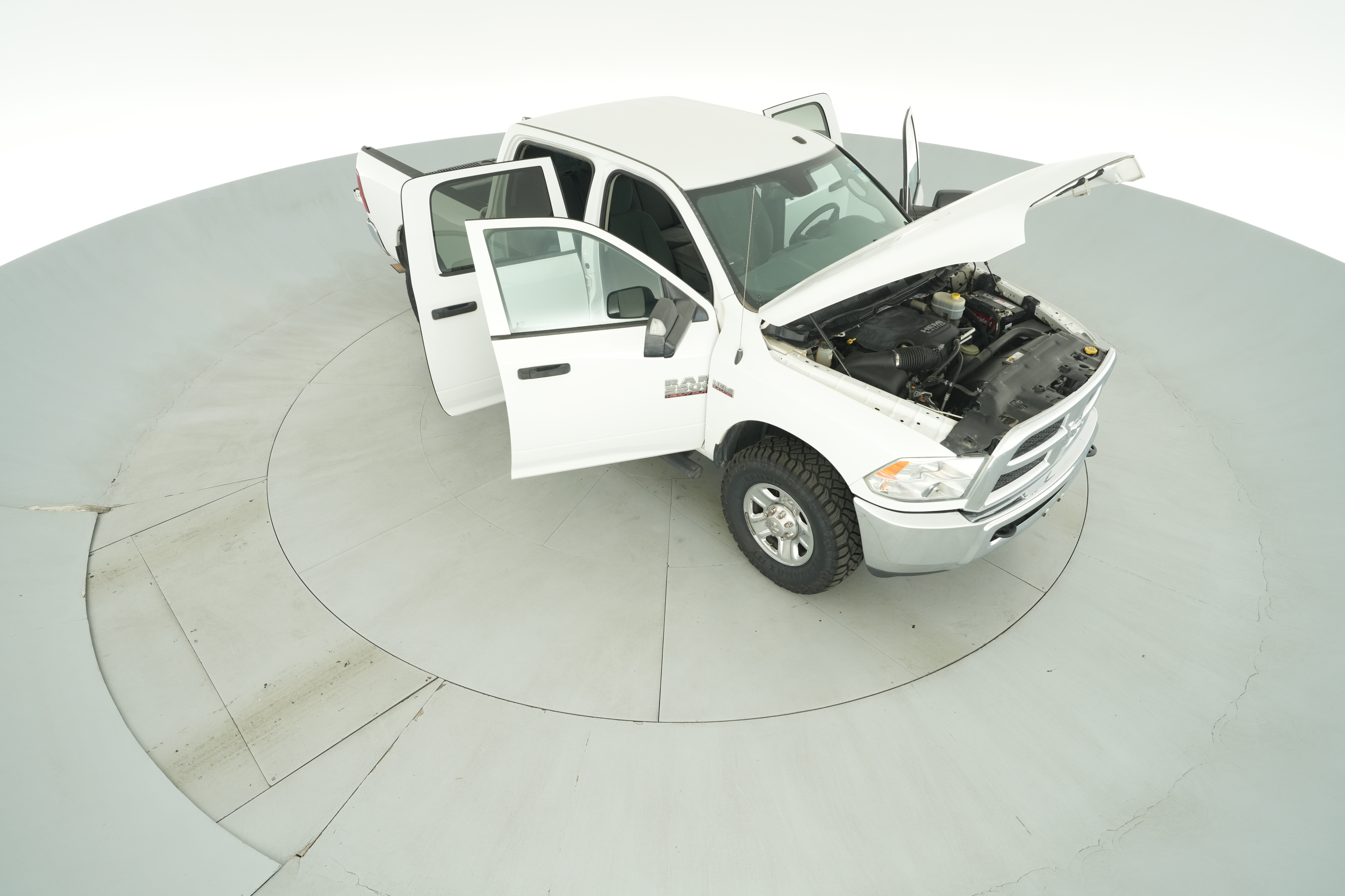 2016 RAM Ram 2500 Pickup Tradesman - Photo 49