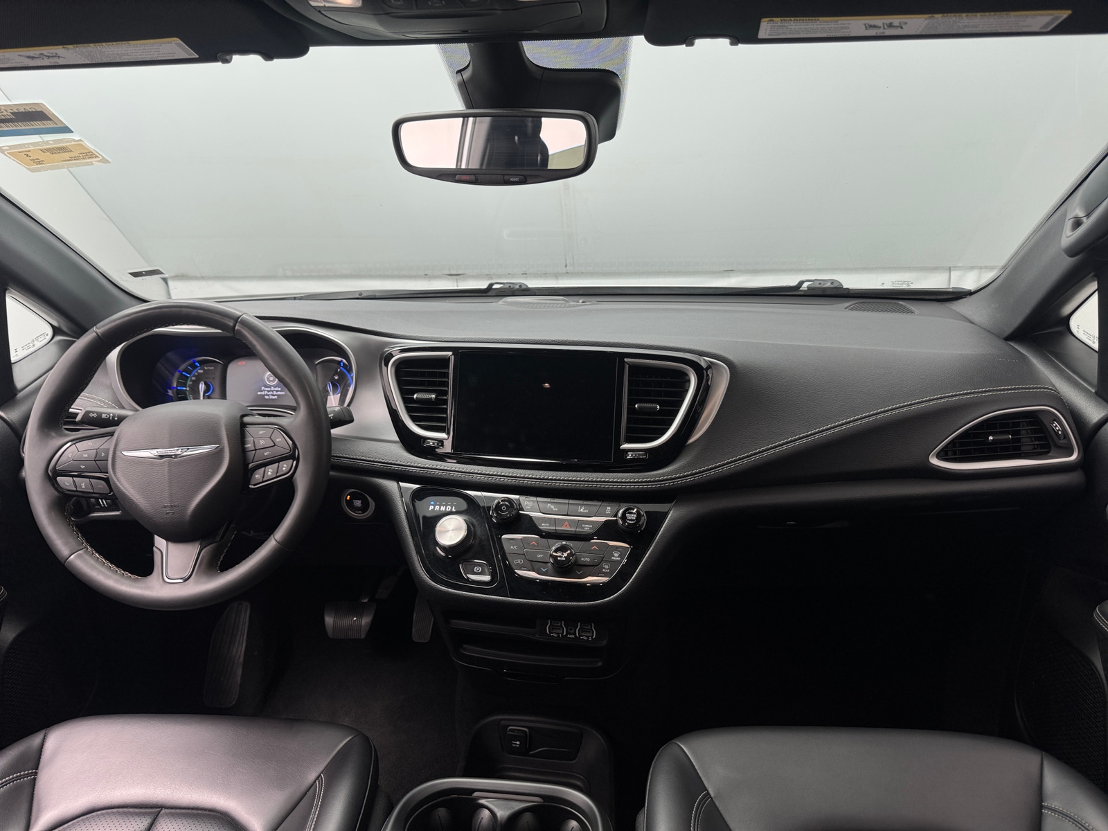 Thumbnail: 2024 Chrysler Pacifica - 2