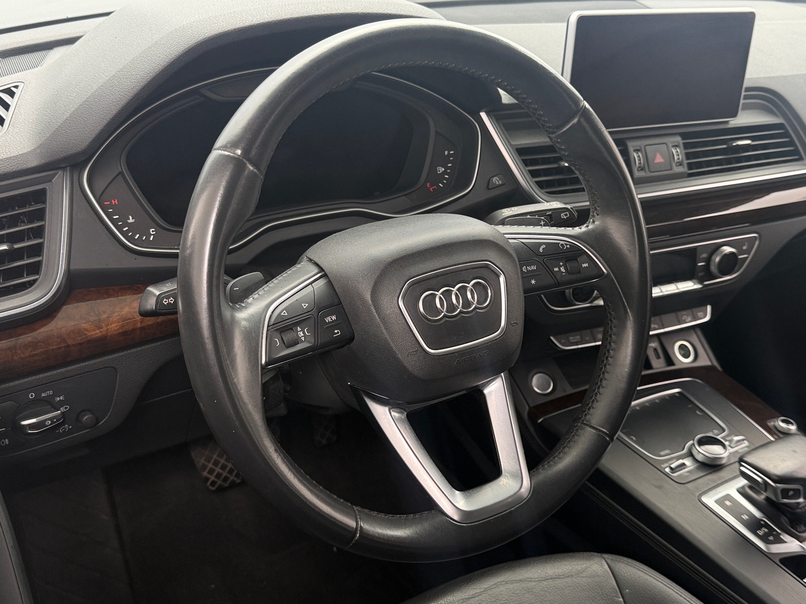 Thumbnail: 2020 Audi Q5 - 4