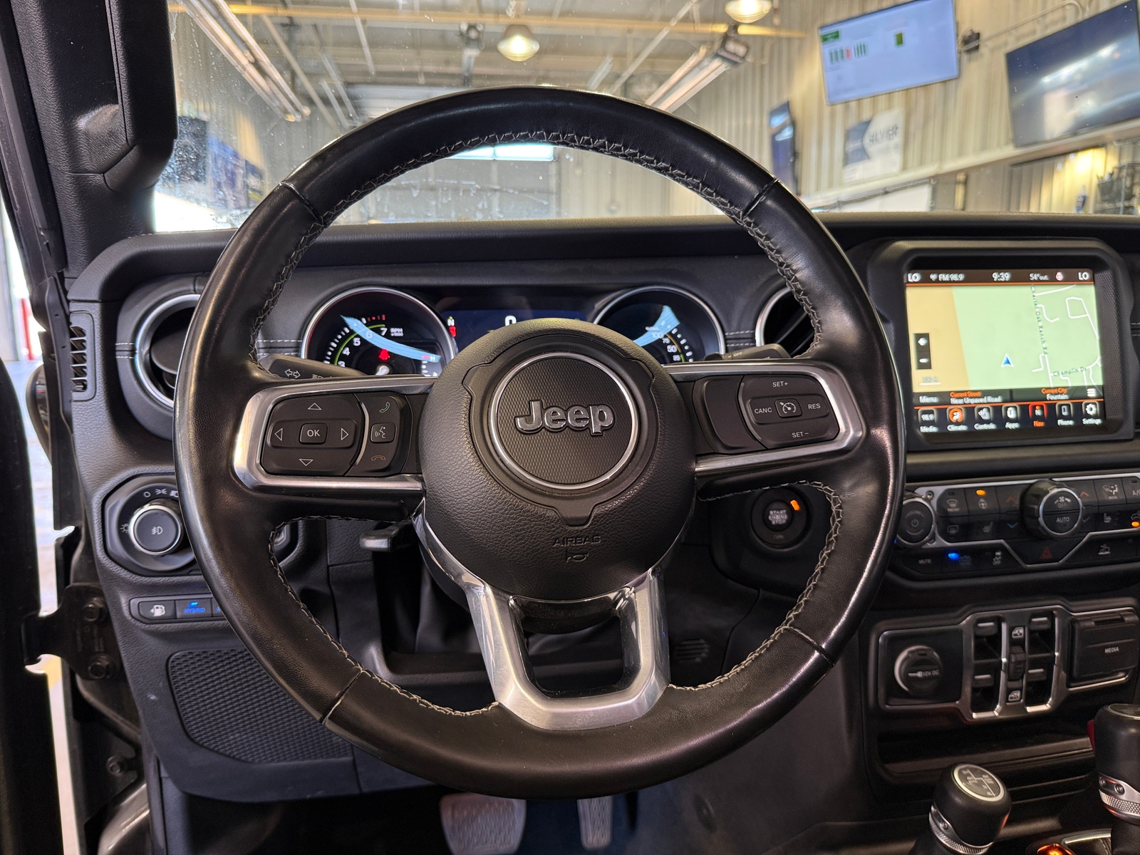 Thumbnail: 2022 Jeep Wrangler - 4
