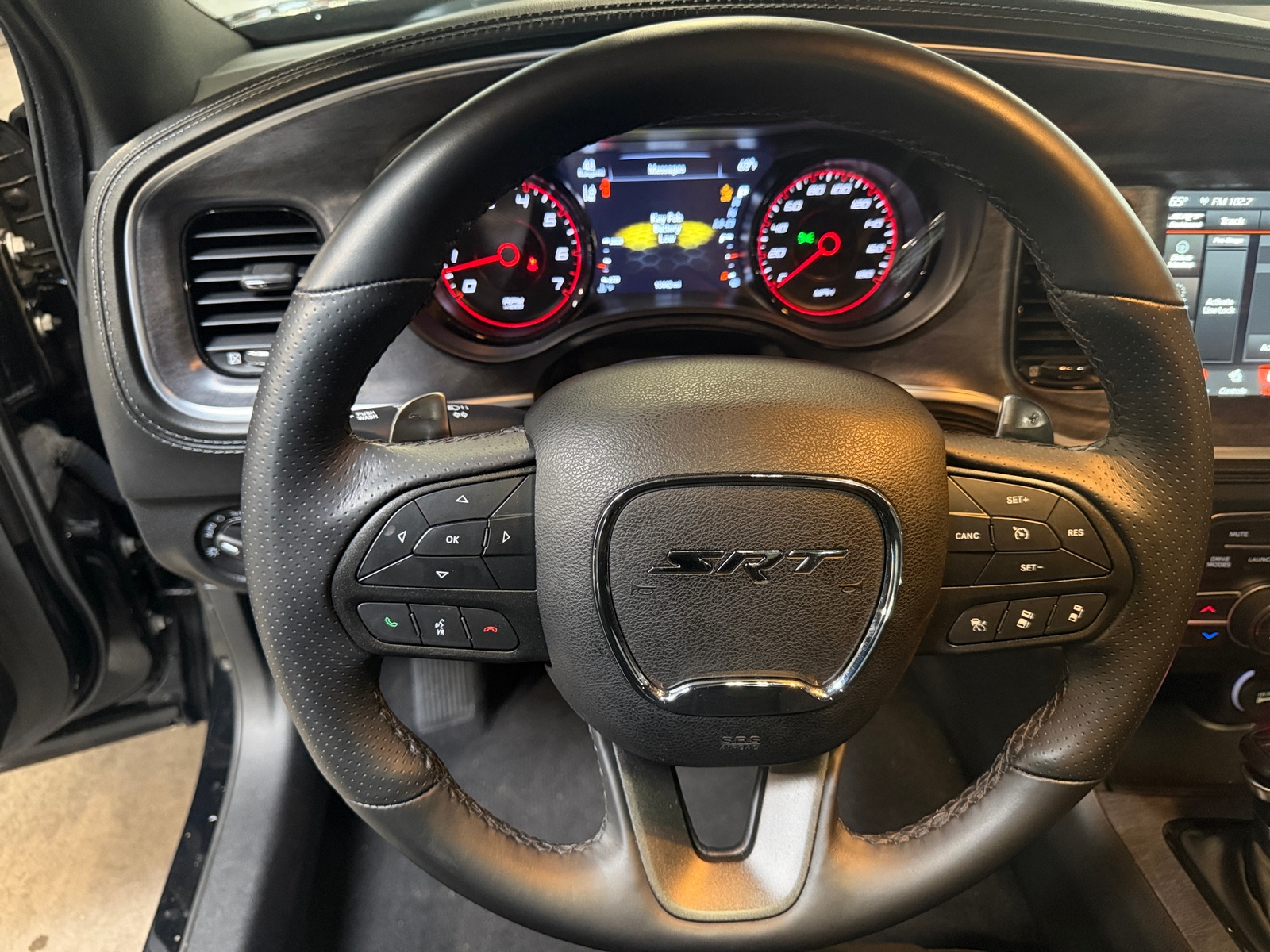 Thumbnail: 2023 Dodge Charger - 4