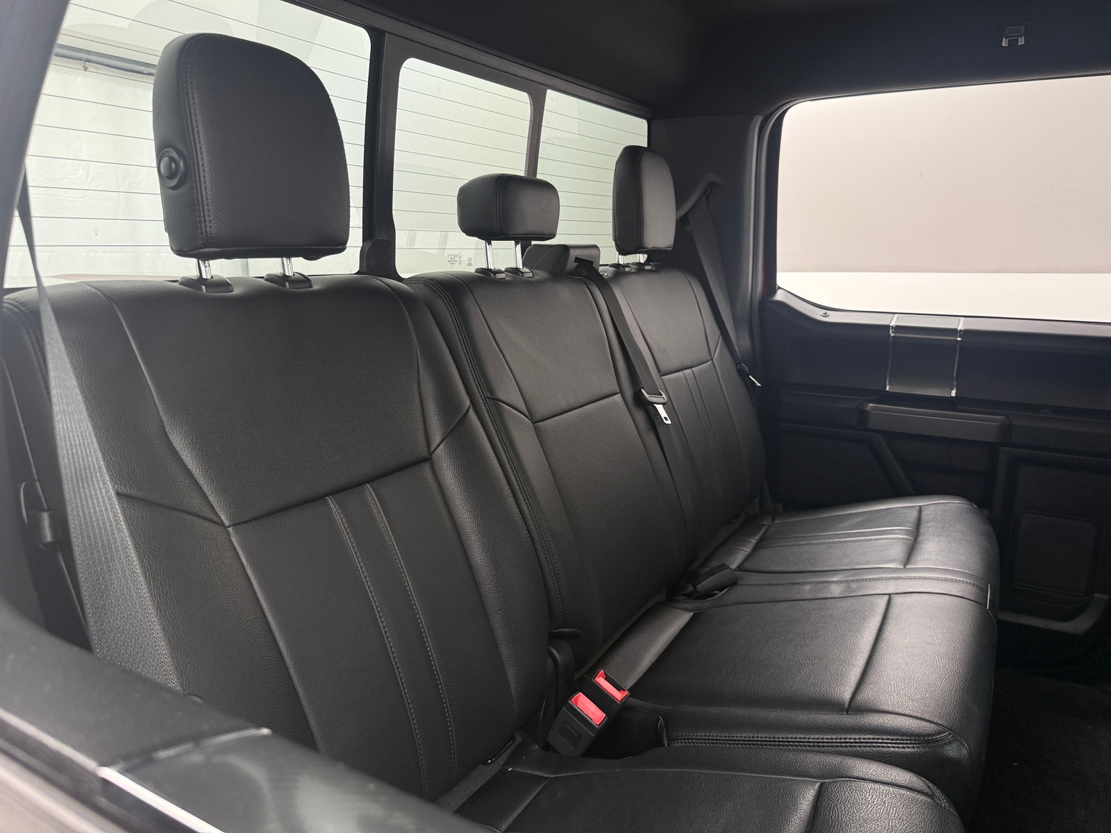 Thumbnail: 2019 Ford Econoline - 6