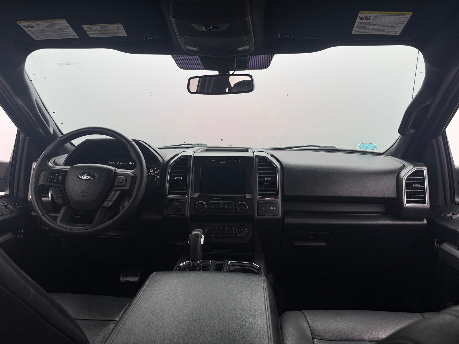 Thumbnail: 2019 Ford Econoline - 3