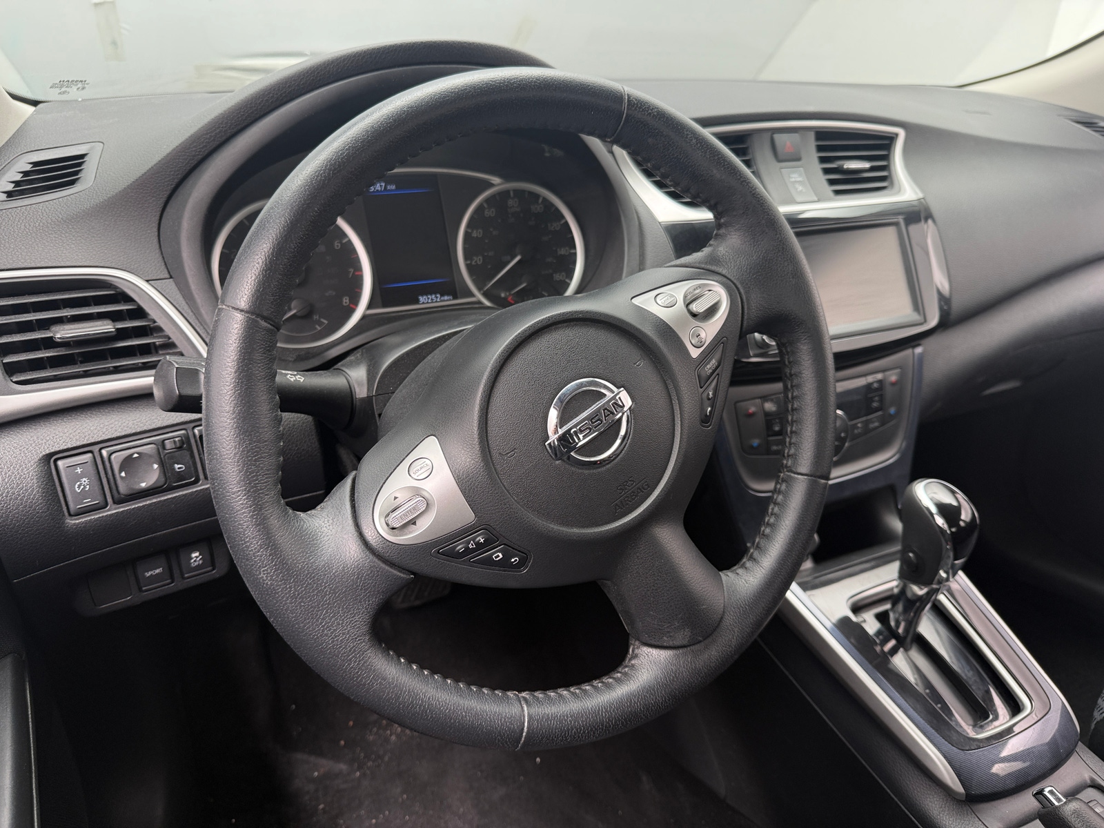 Thumbnail: 2019 Nissan Sentra - 5