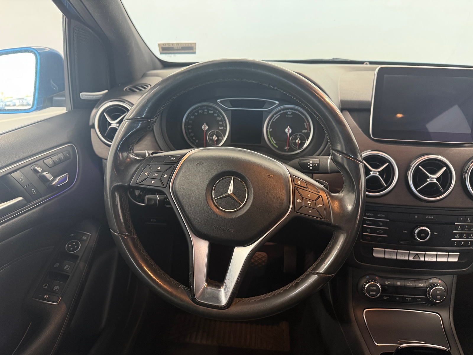 Thumbnail: 2016 Mercedes-Benz B-Class - 4