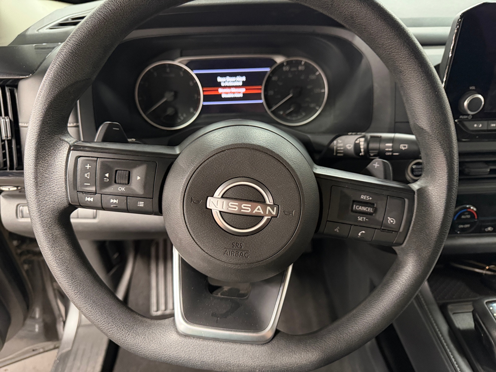 Thumbnail: 2023 Nissan Pathfinder - 5