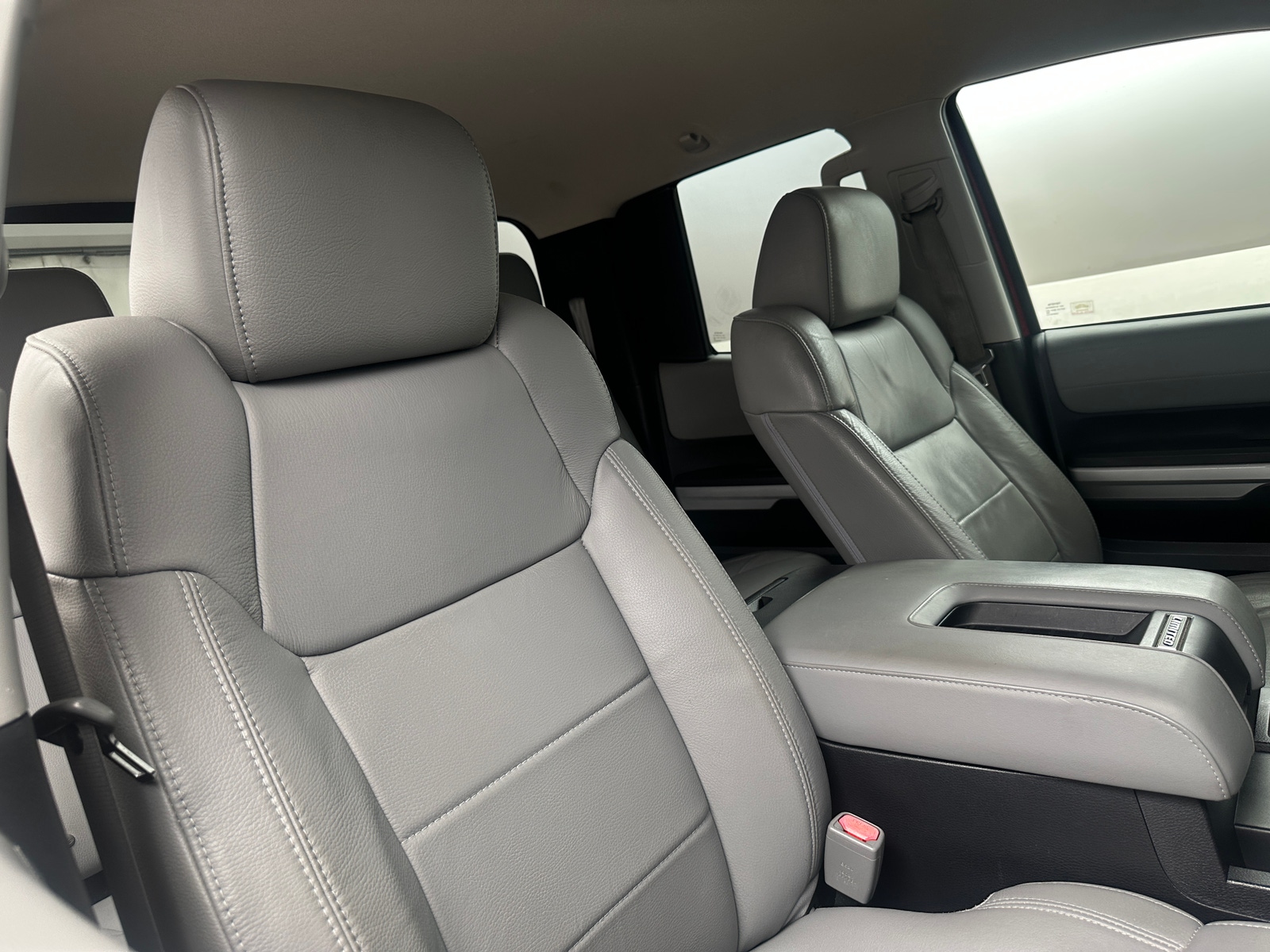 Thumbnail: 2017 Toyota Tundra - 2
