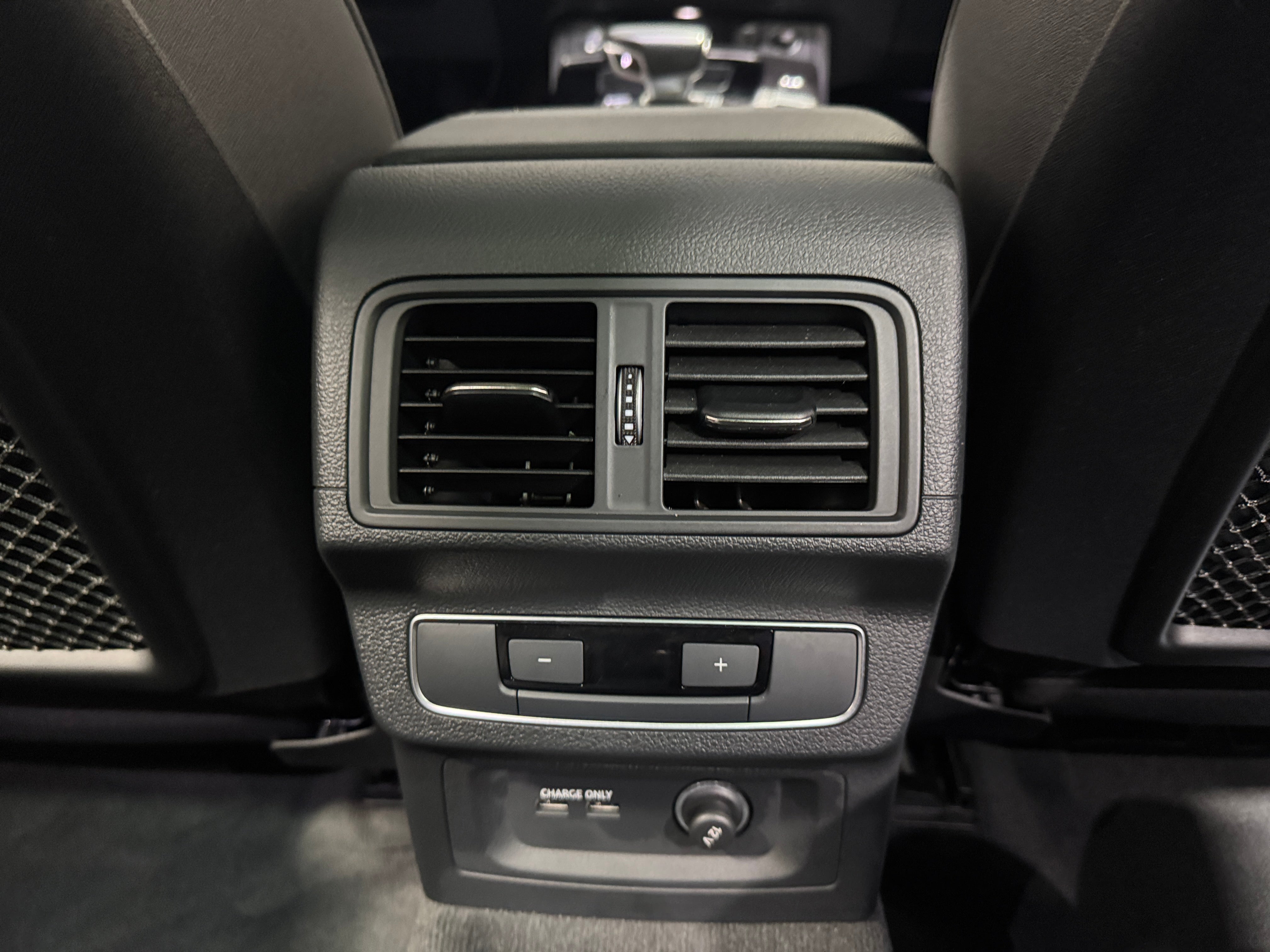 2023 Audi Q5 Premium Plus - Photo 4