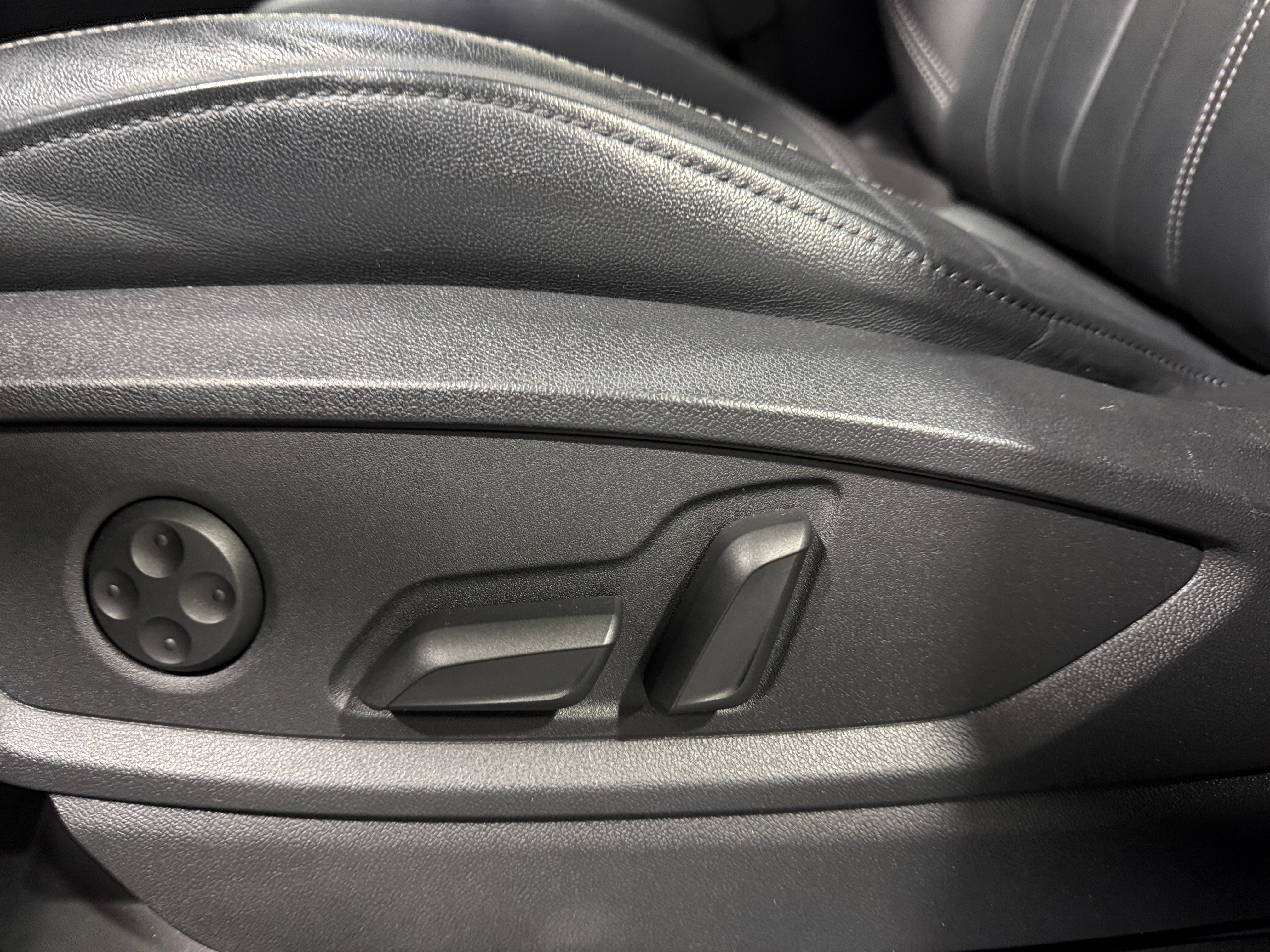 2023 Audi Q5 Premium Plus - Photo 5