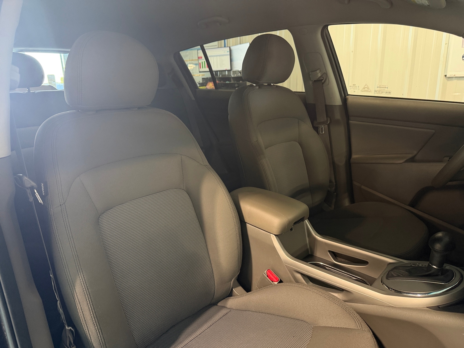 Thumbnail: 2016 Kia Sportage - 2