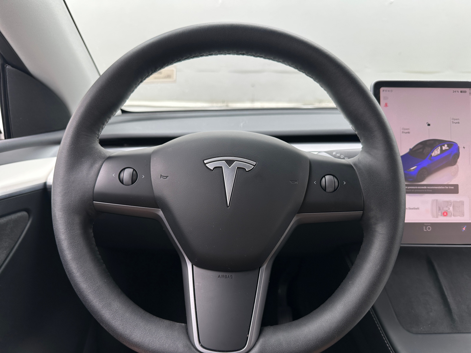 Thumbnail: 2023 Tesla Model Y - 4