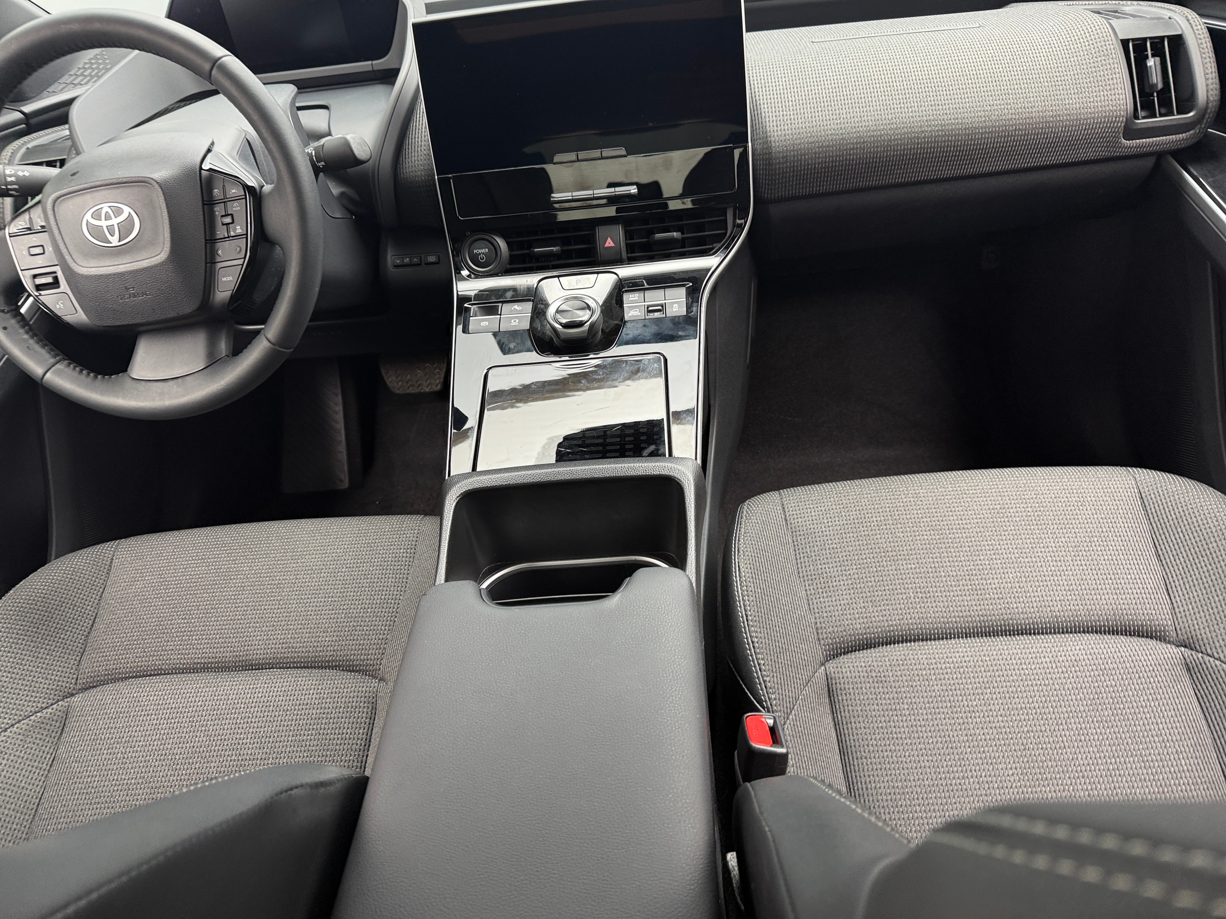 Used 2024 Toyota bZ4X XLE with VIN JTMABACA5RA086776 for sale in Auburn, WA