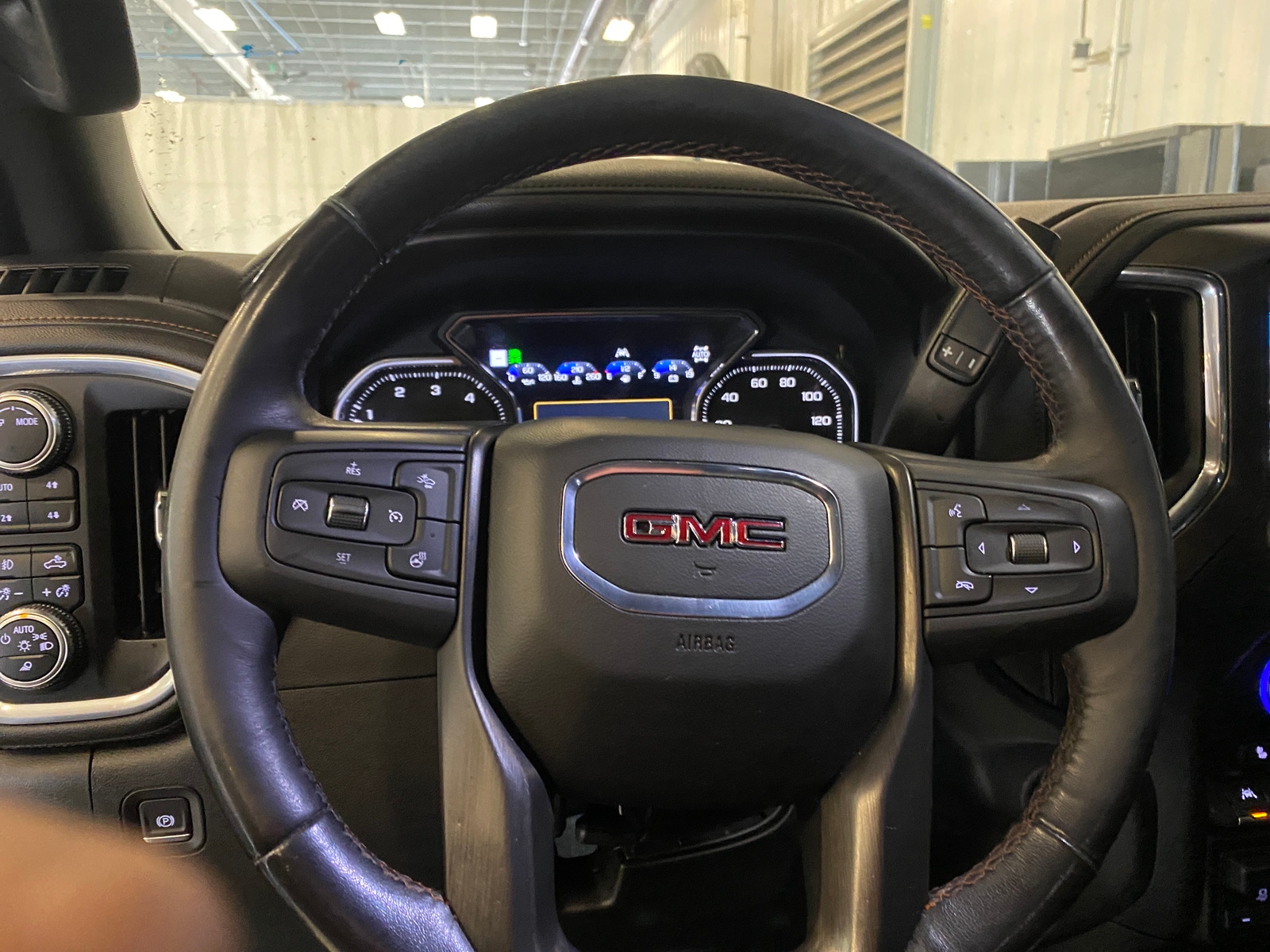 Thumbnail: 2021 GMC Sierra 1500 - 4