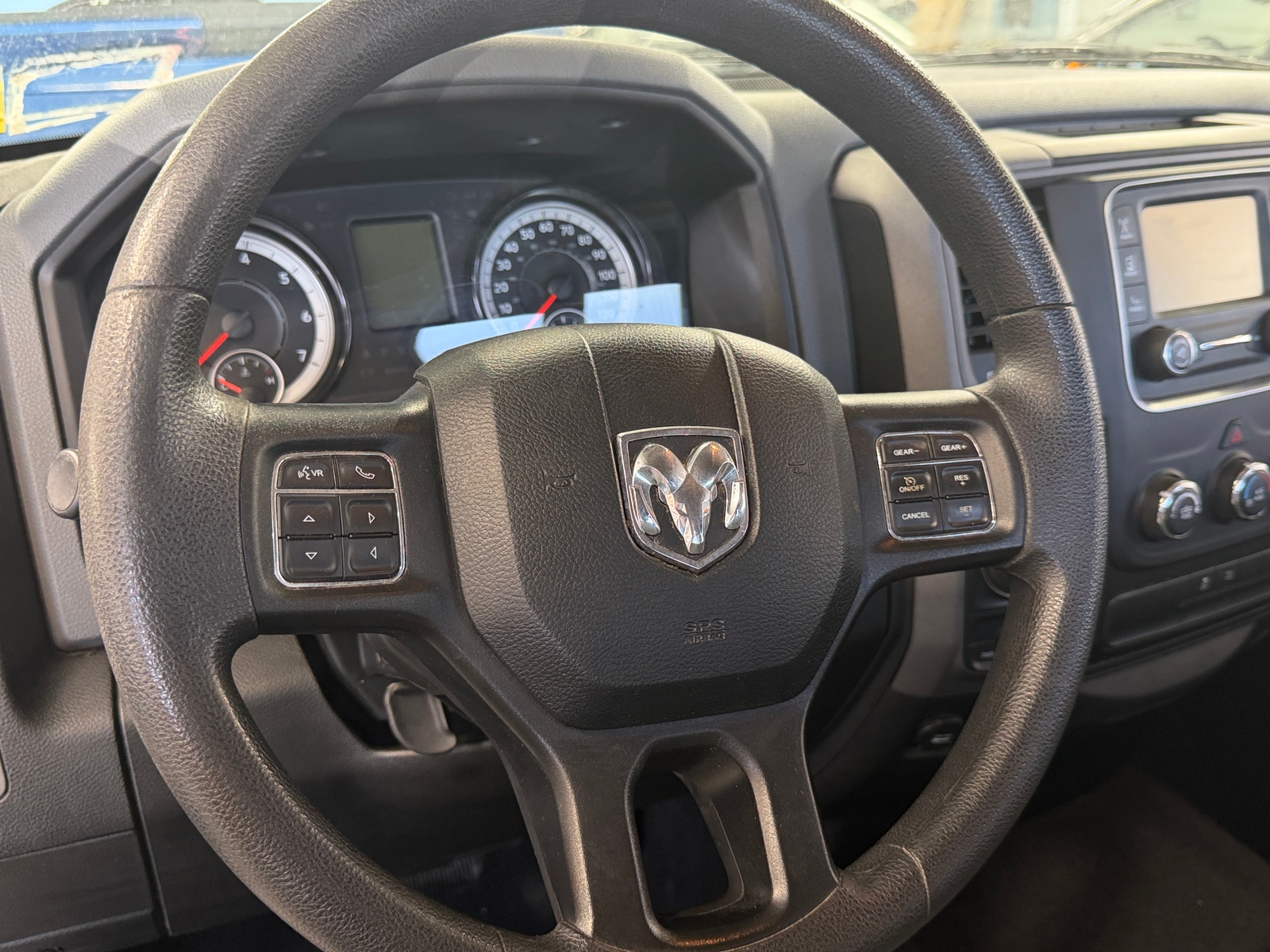 Thumbnail: 2019 RAM 1500 Classic - 5