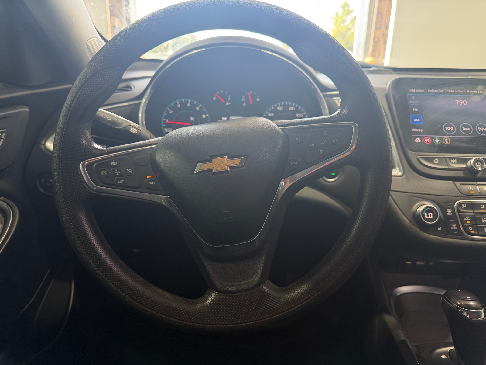 Thumbnail: 2020 Chevrolet Malibu - 5
