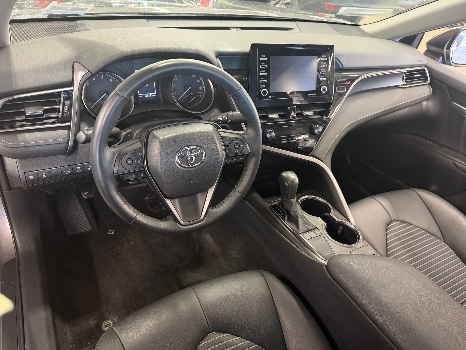 Thumbnail: 2024 Toyota Camry - 3