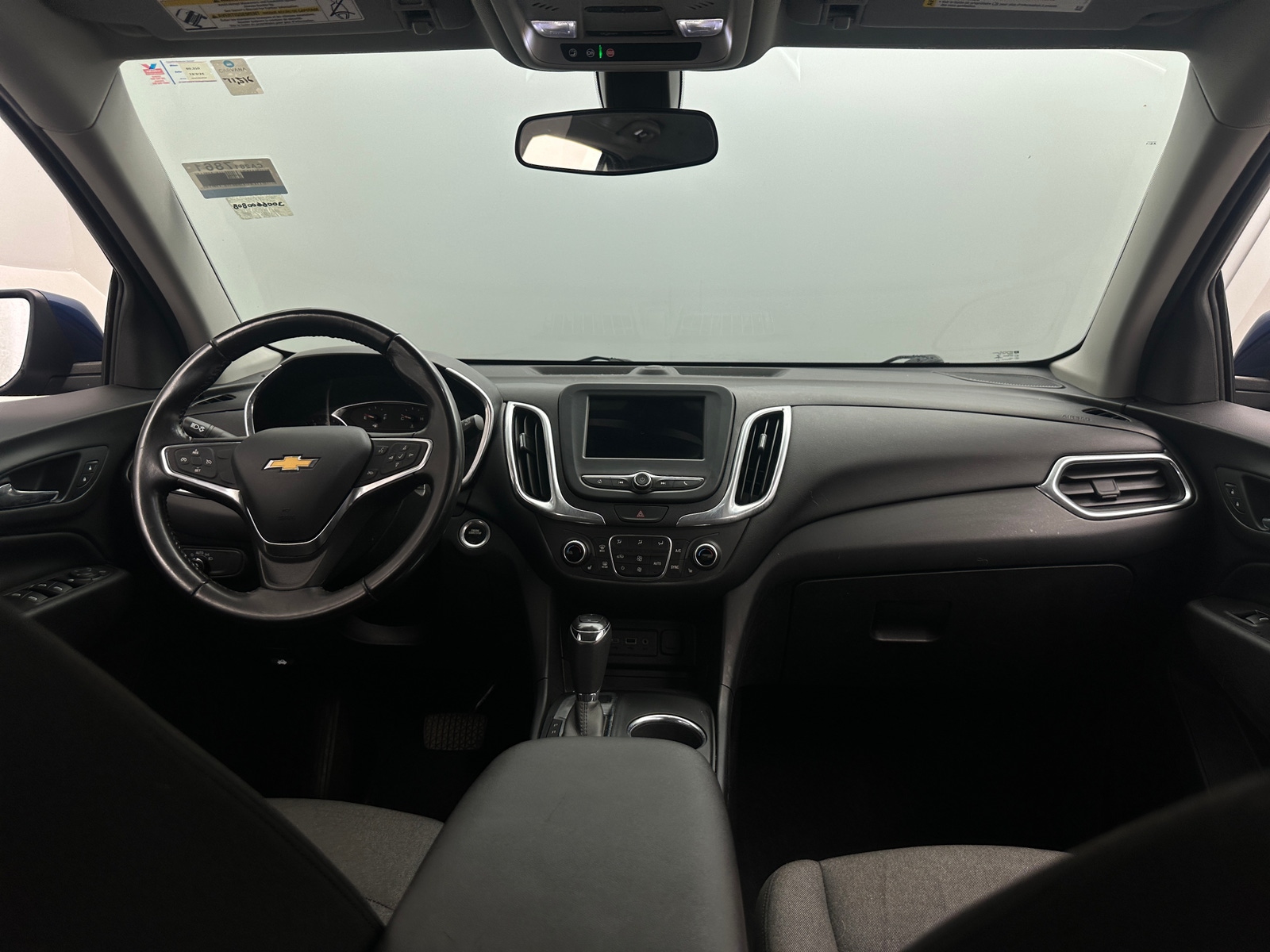 Thumbnail: 2019 Chevrolet Equinox - 3