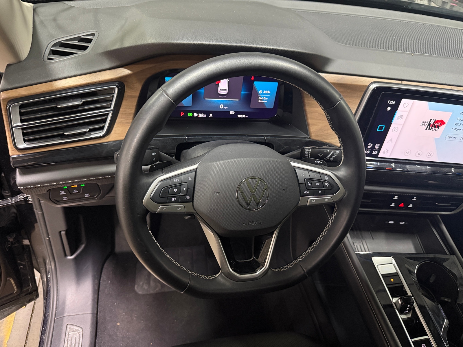 Thumbnail: 2025 Volkswagen Atlas - 5
