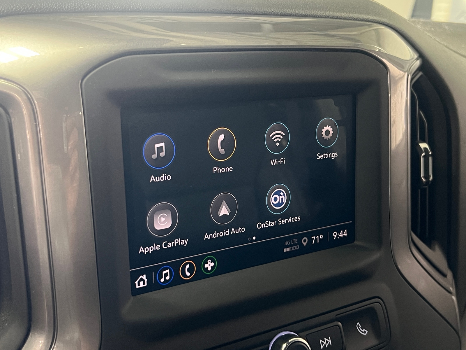 Thumbnail: 2025 Chevrolet Silverado 1500 - 3