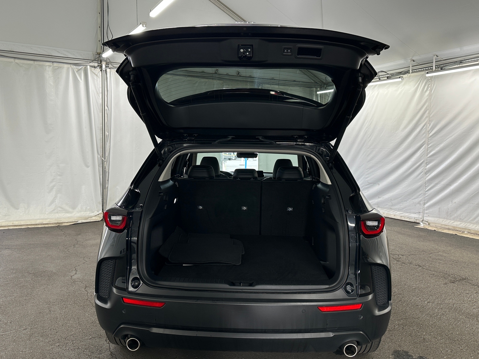 Thumbnail: 2026 Mazda CX-50 - 6