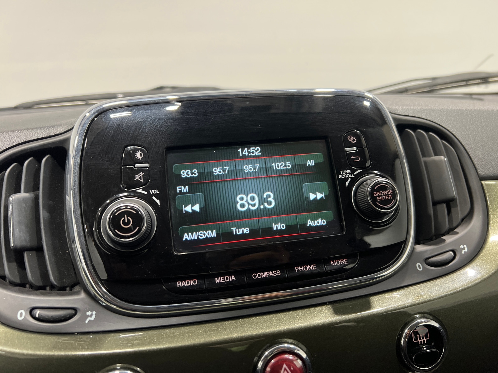Thumbnail: 2016 Fiat 500 - 4