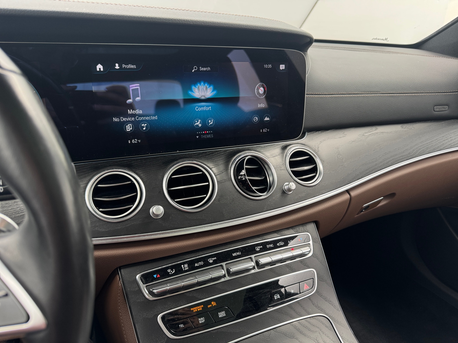 Thumbnail: 2023 Mercedes-Benz E-Class - 3