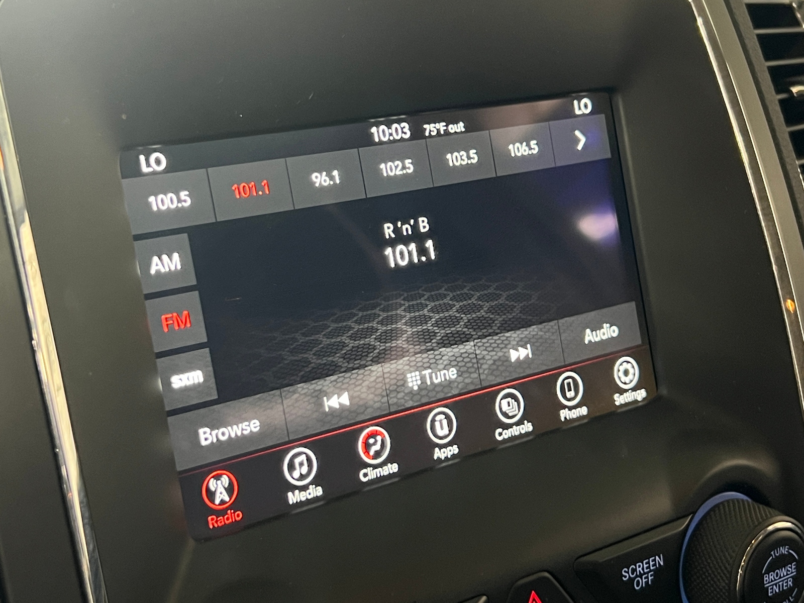 Thumbnail: 2018 Dodge Durango - 4
