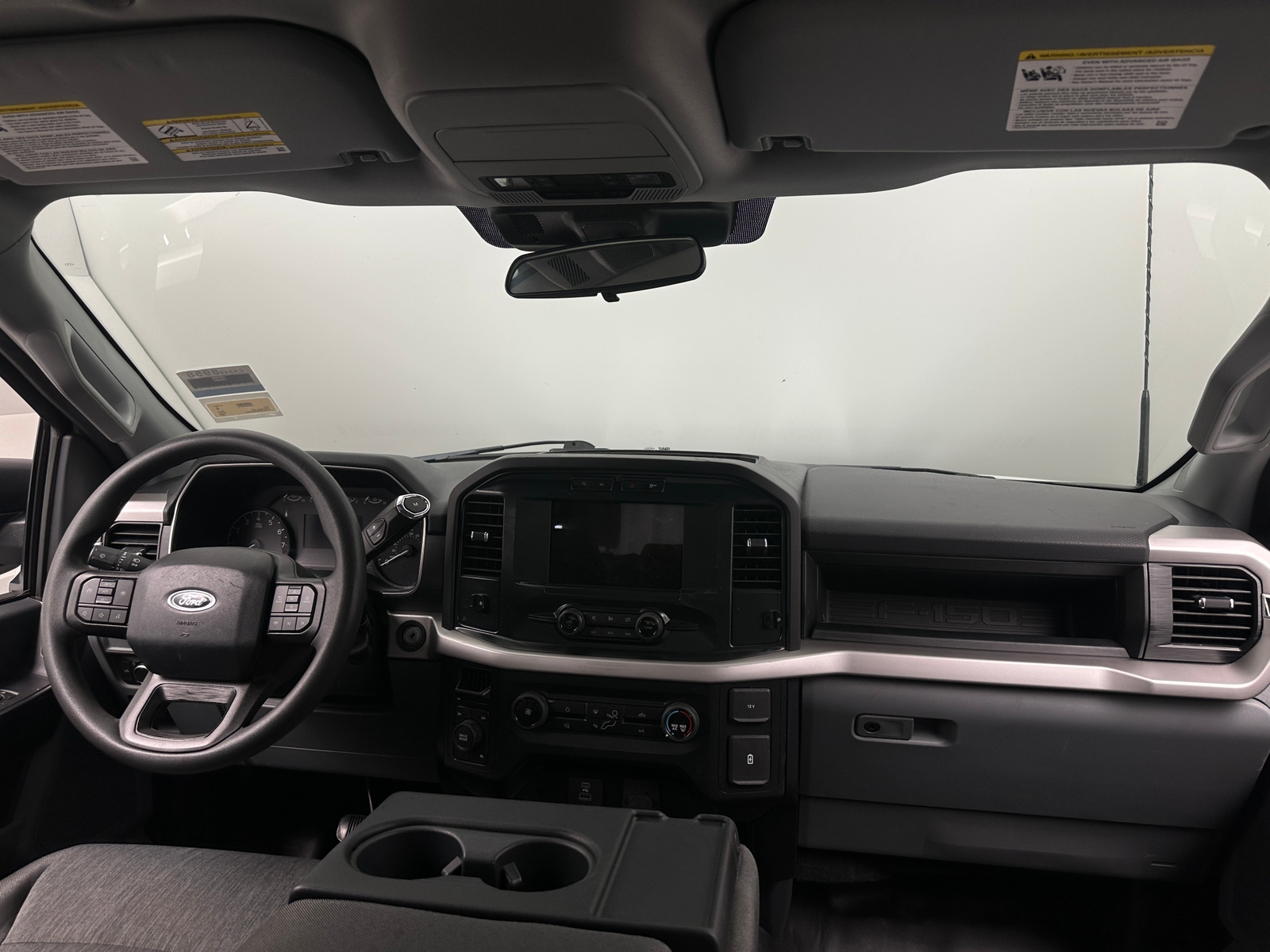Thumbnail: 2022 Ford Econoline - 3
