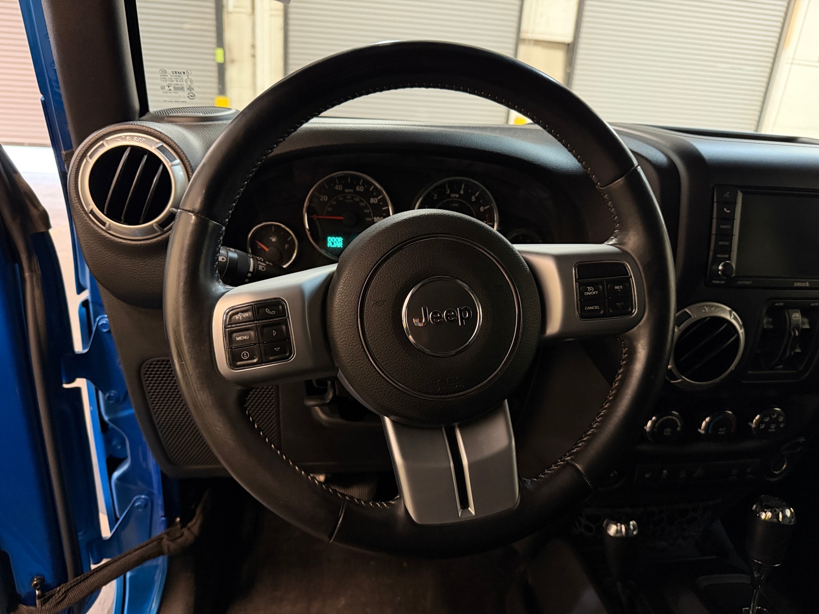 Thumbnail: 2015 Jeep Wrangler - 5