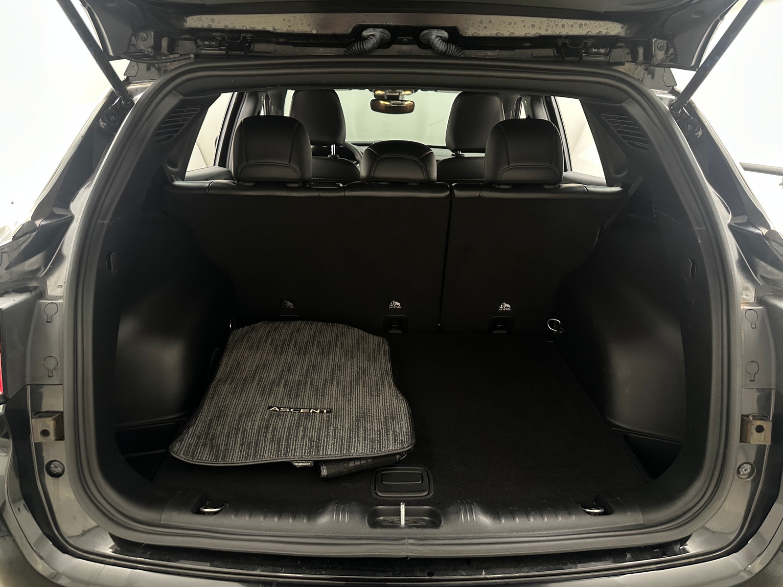 Thumbnail: 2023 Jeep Compass - 6