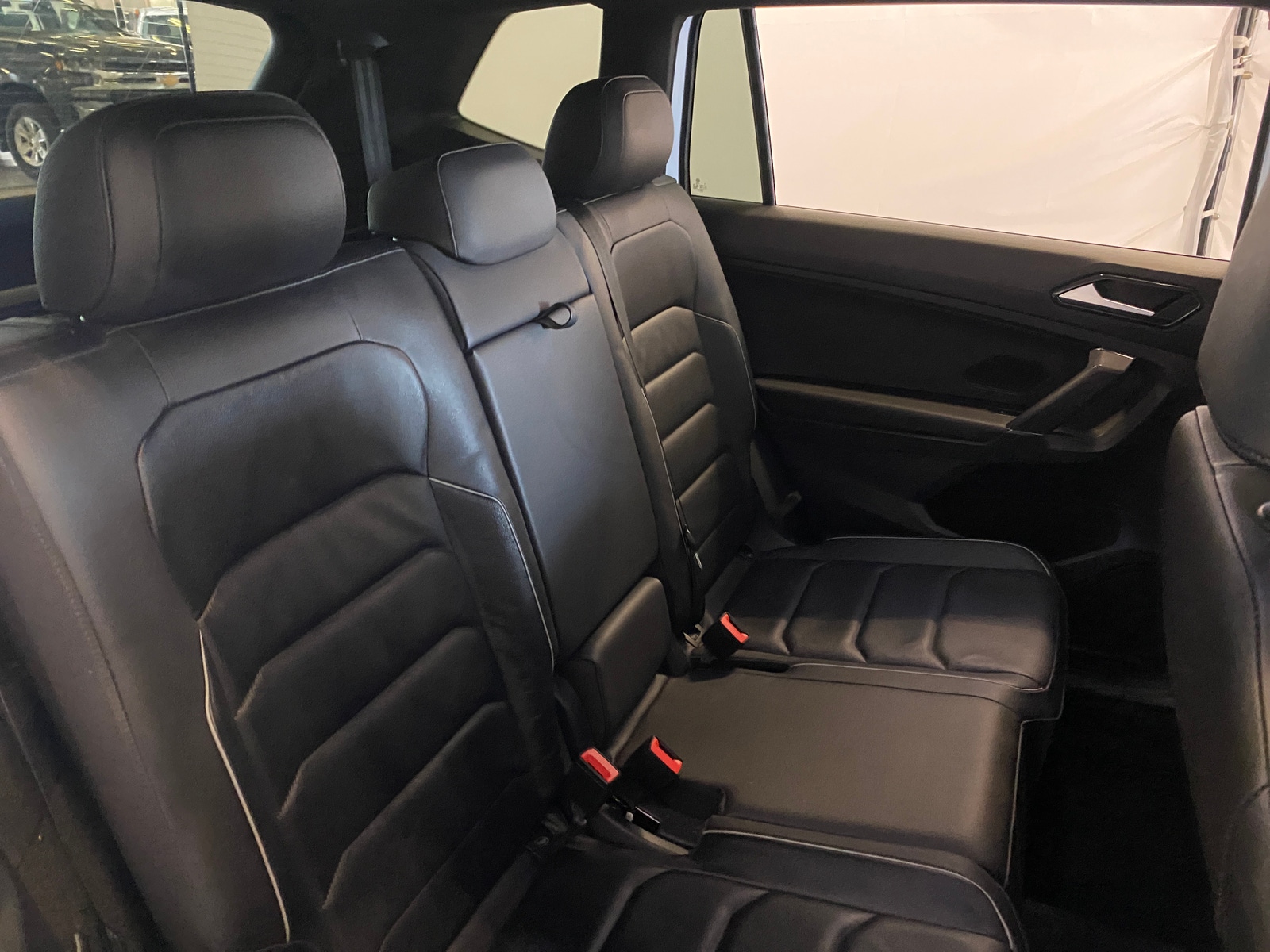 Thumbnail: 2018 Volkswagen Tiguan - 6