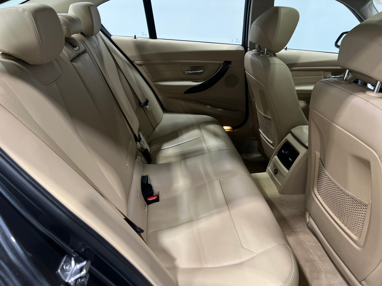 Thumbnail: 2015 BMW 3 Series - 6