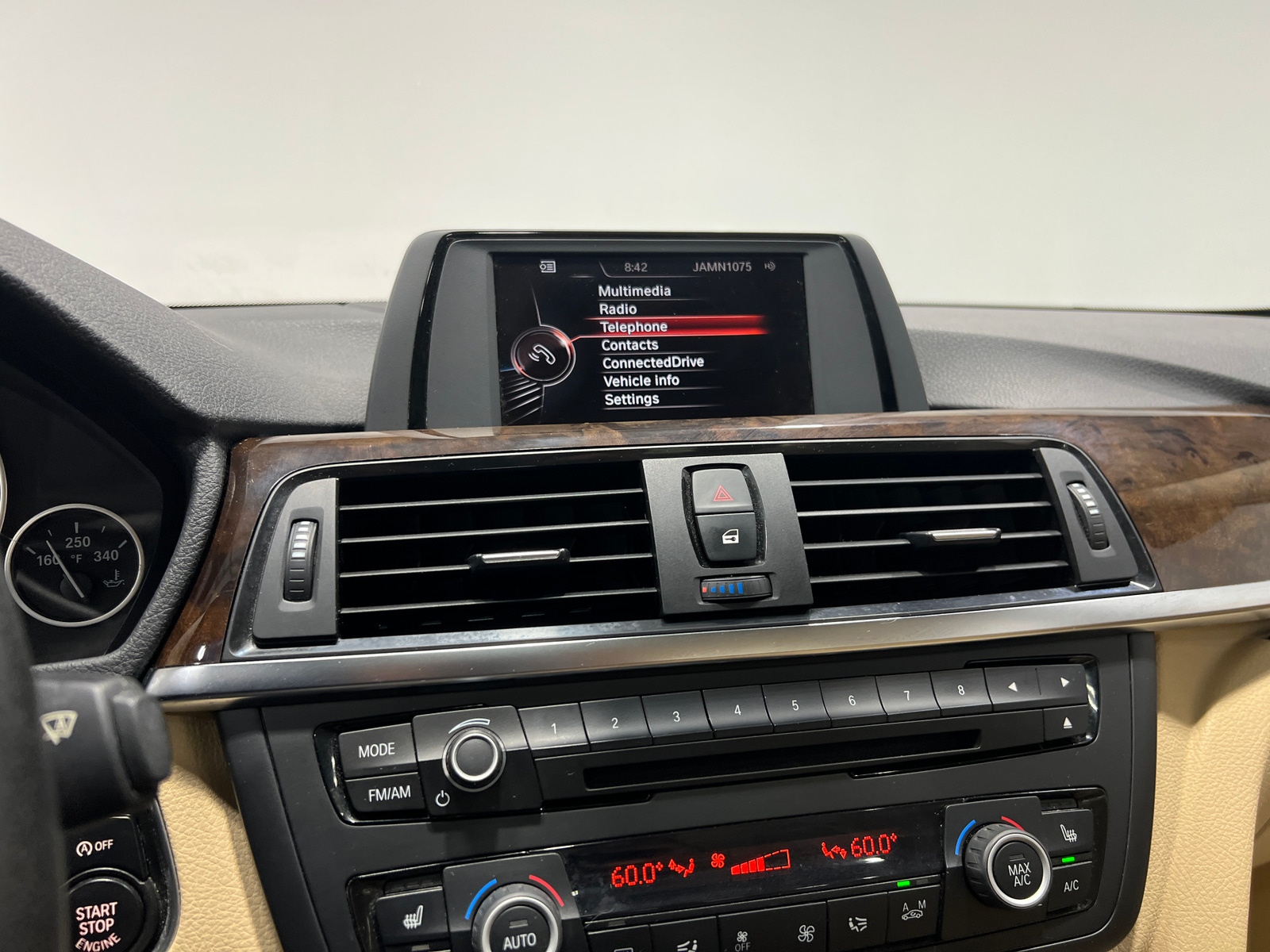 Thumbnail: 2015 BMW 3 Series - 4