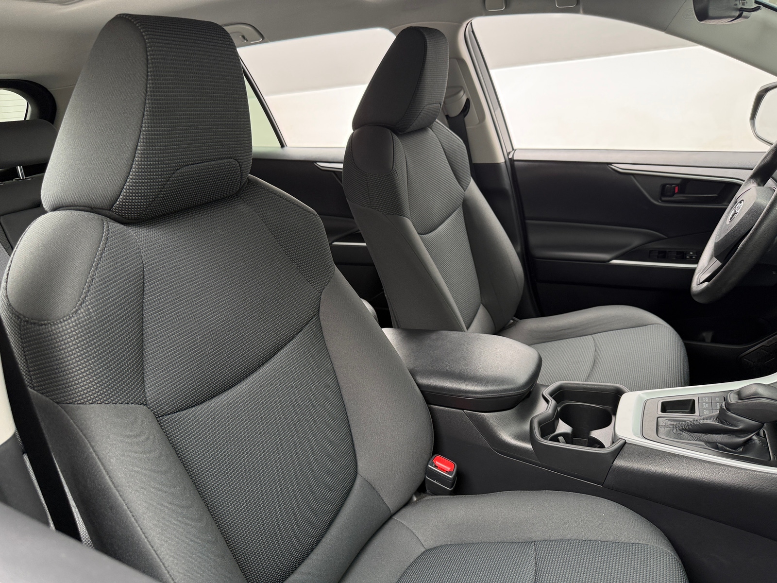Thumbnail: 2021 Toyota RAV4 - 2