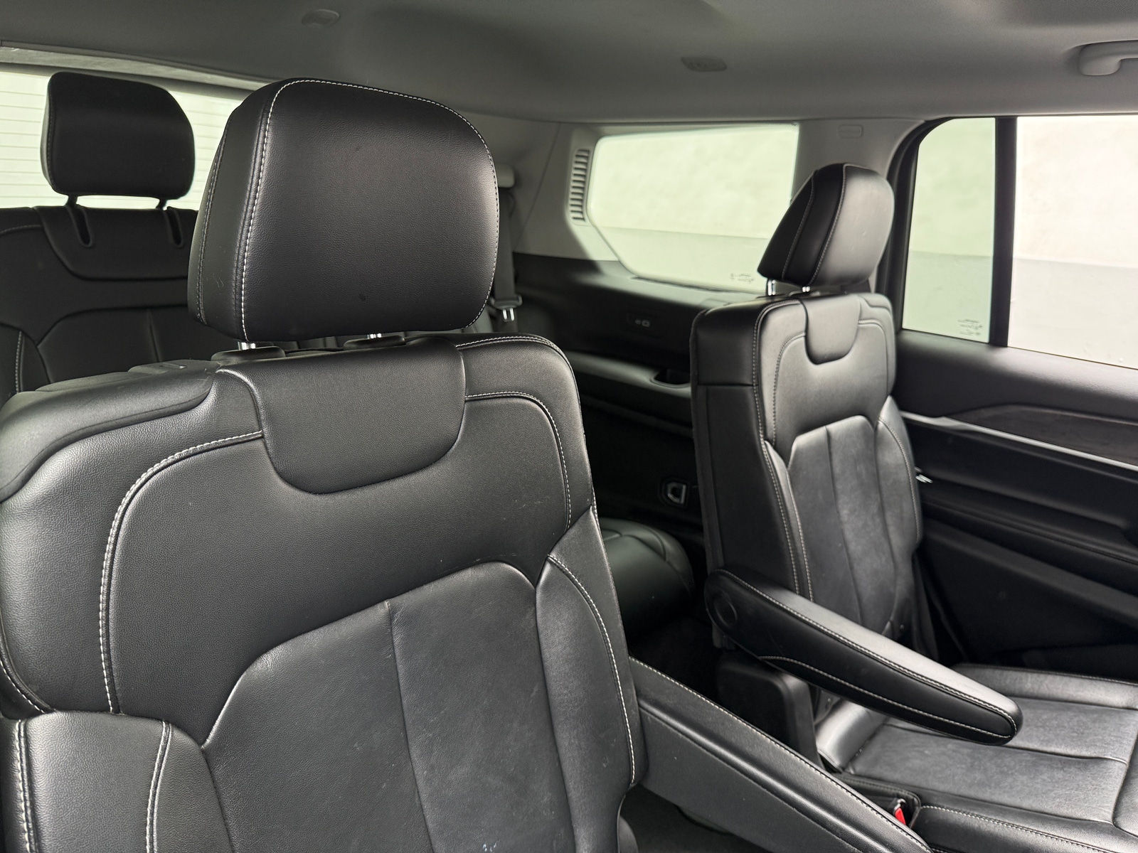Thumbnail: 2021 Jeep Grand Cherokee L - 5