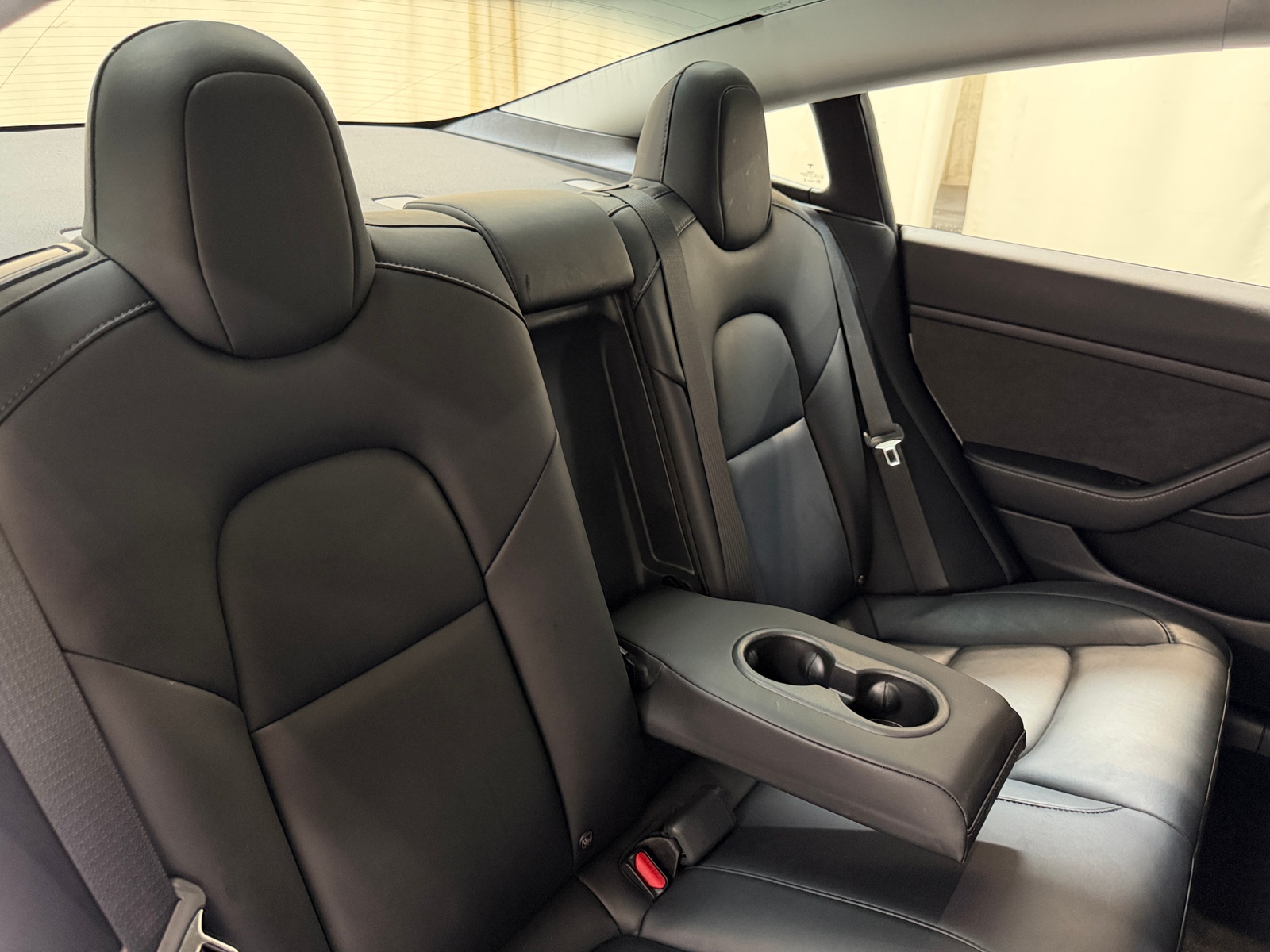 Thumbnail: 2022 Tesla Model 3 - 5