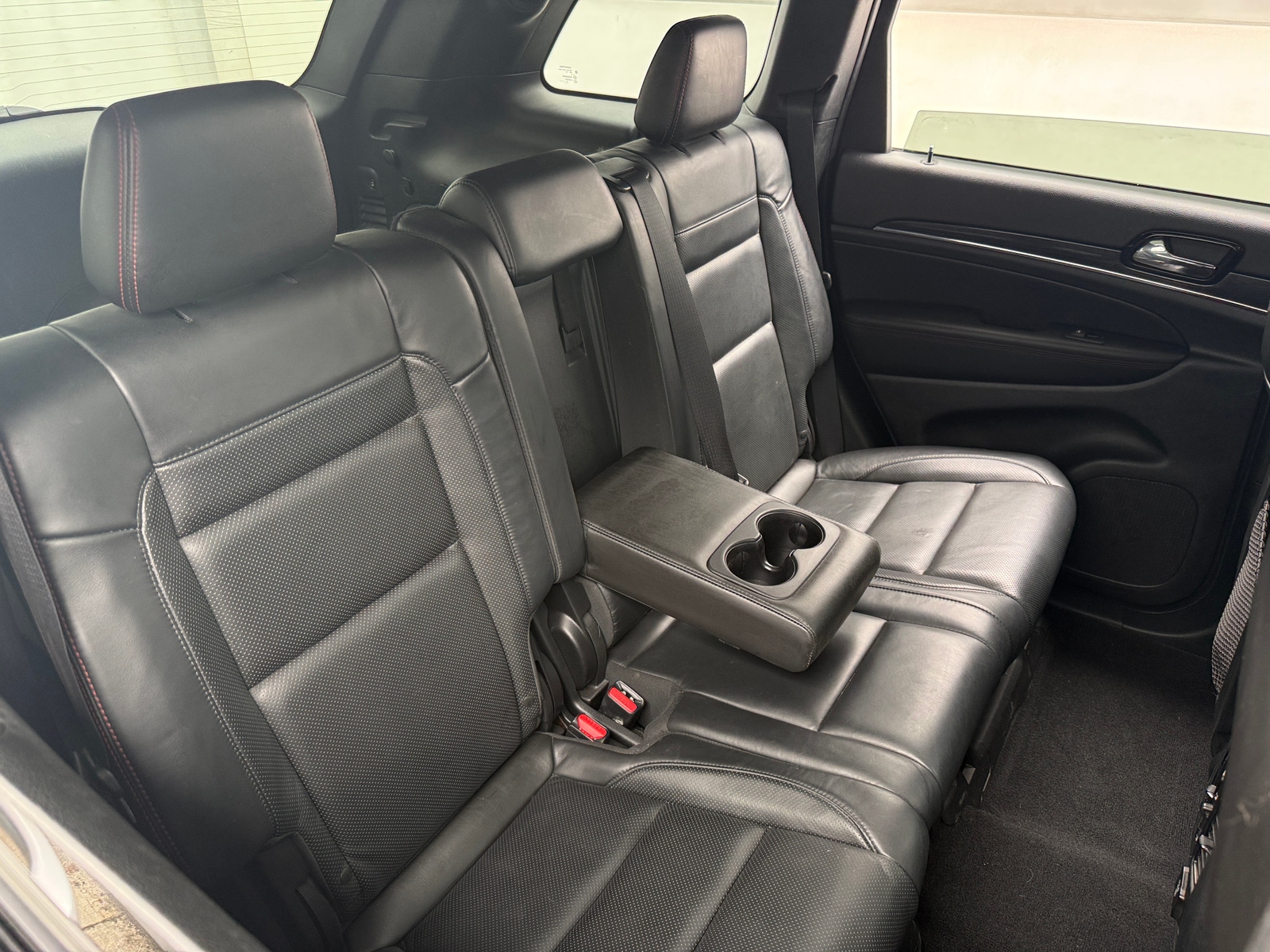 Thumbnail: 2020 Jeep Grand Cherokee - 5