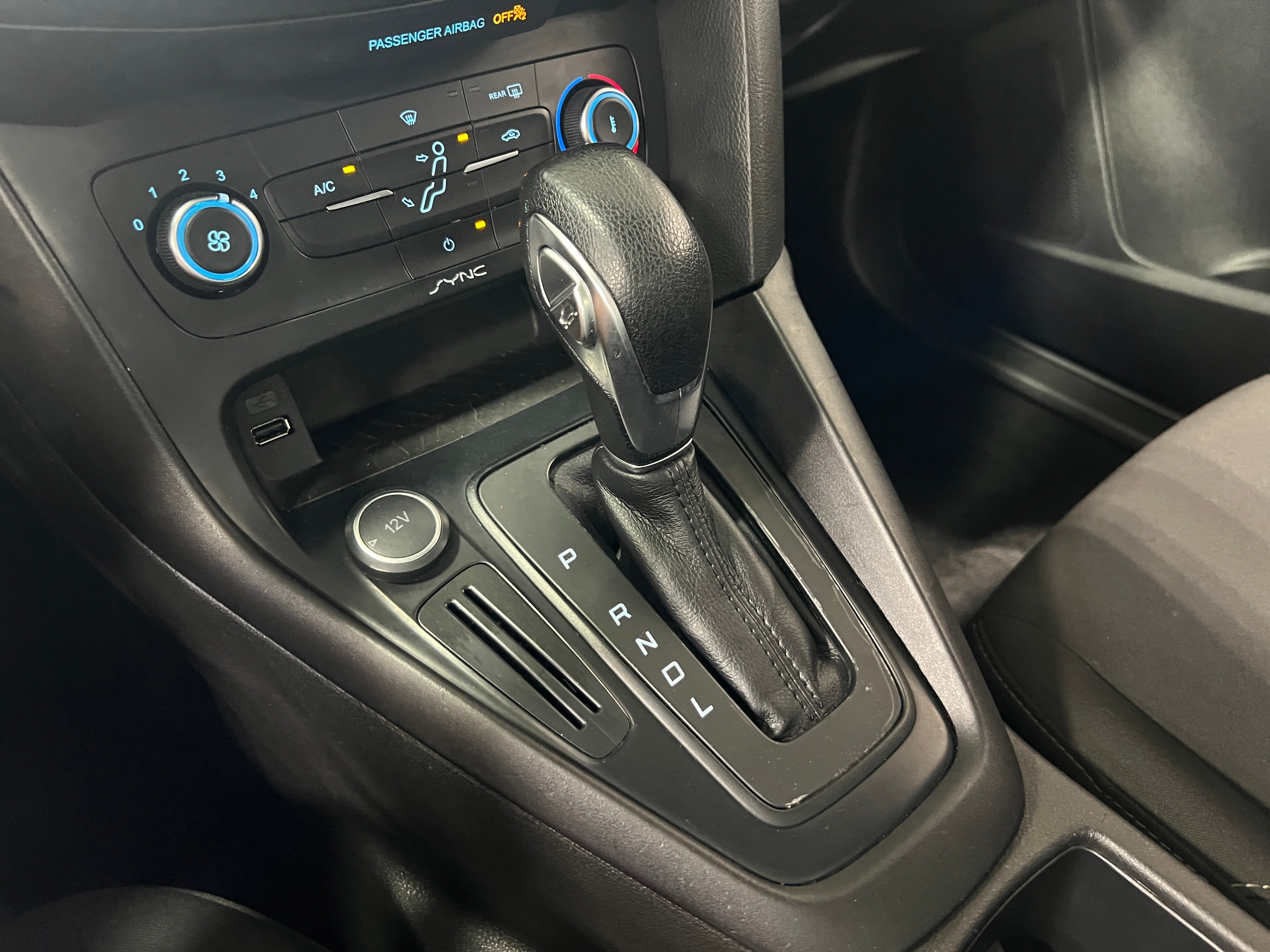 Used 2017 Ford Focus SE with VIN 1FADP3F21HL277599 for sale in Pewaukee, WI