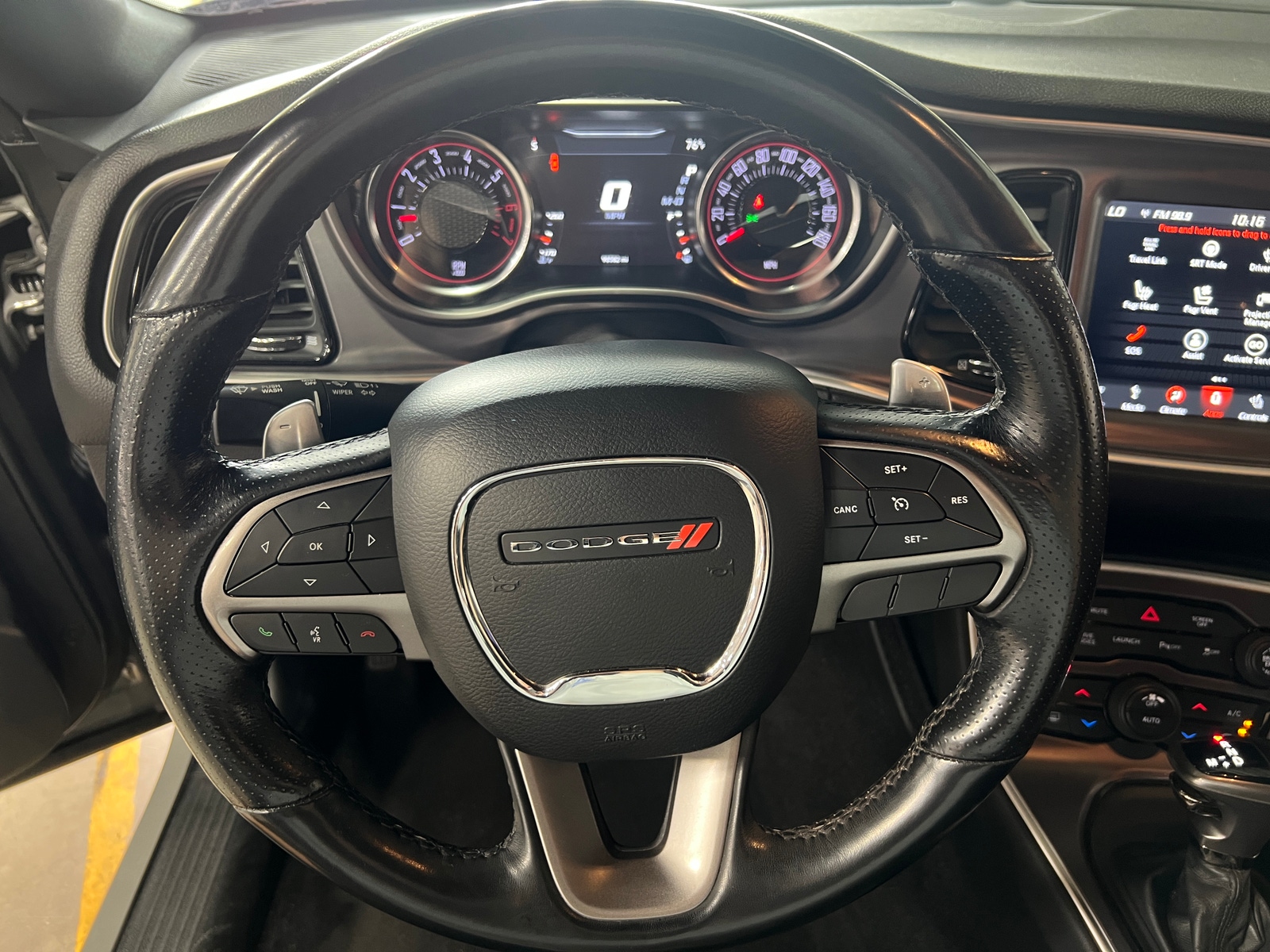 Thumbnail: 2019 Dodge Challenger - 3