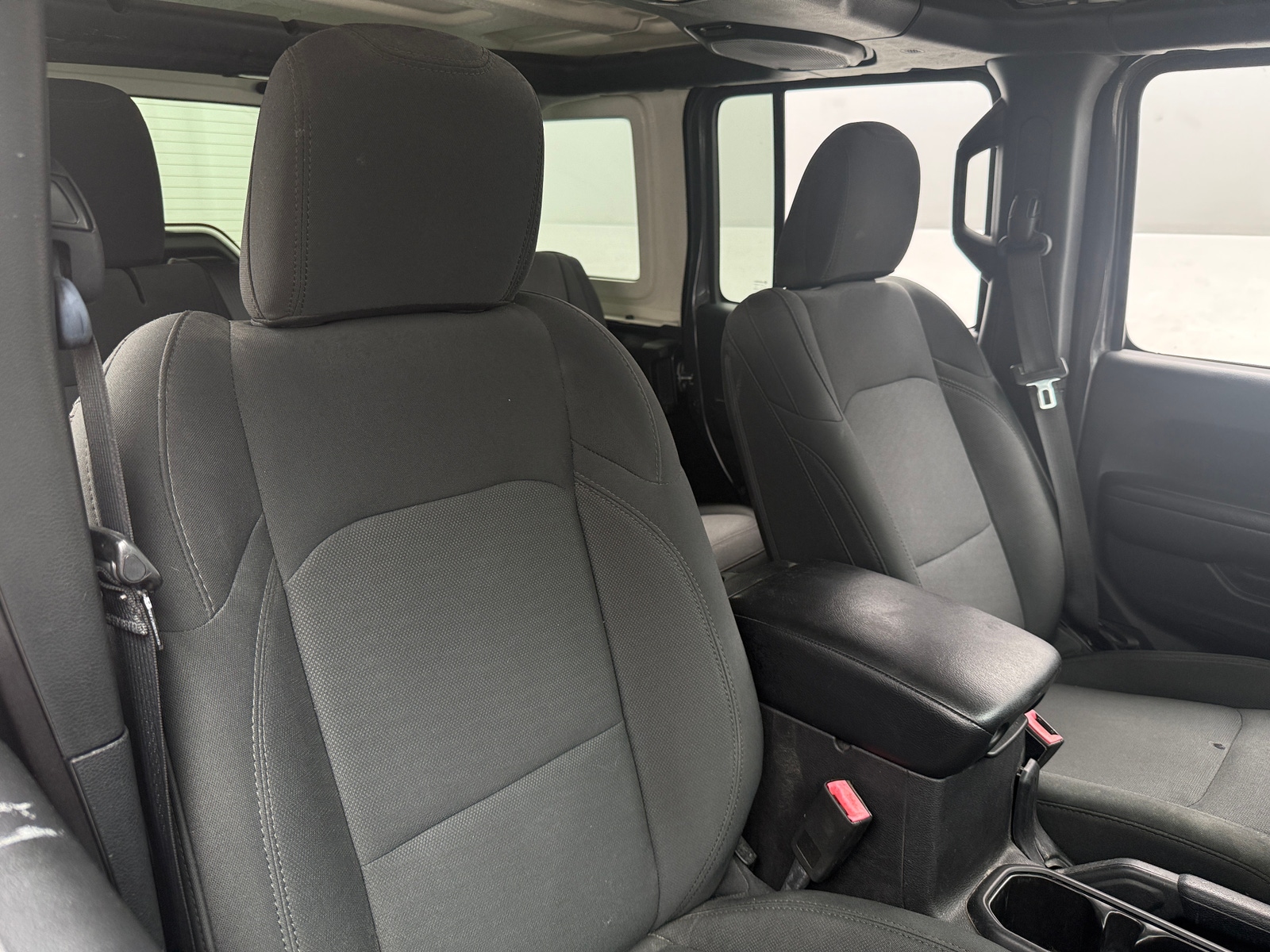 Thumbnail: 2018 Jeep Wrangler - 2
