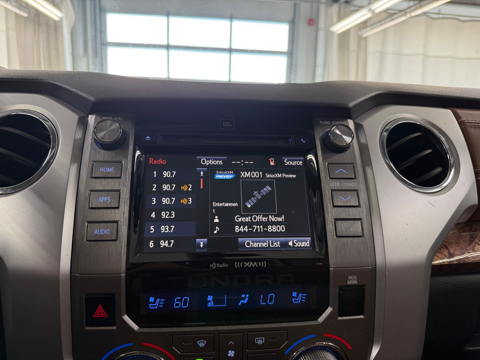 Thumbnail: 2019 Toyota Tundra - 3