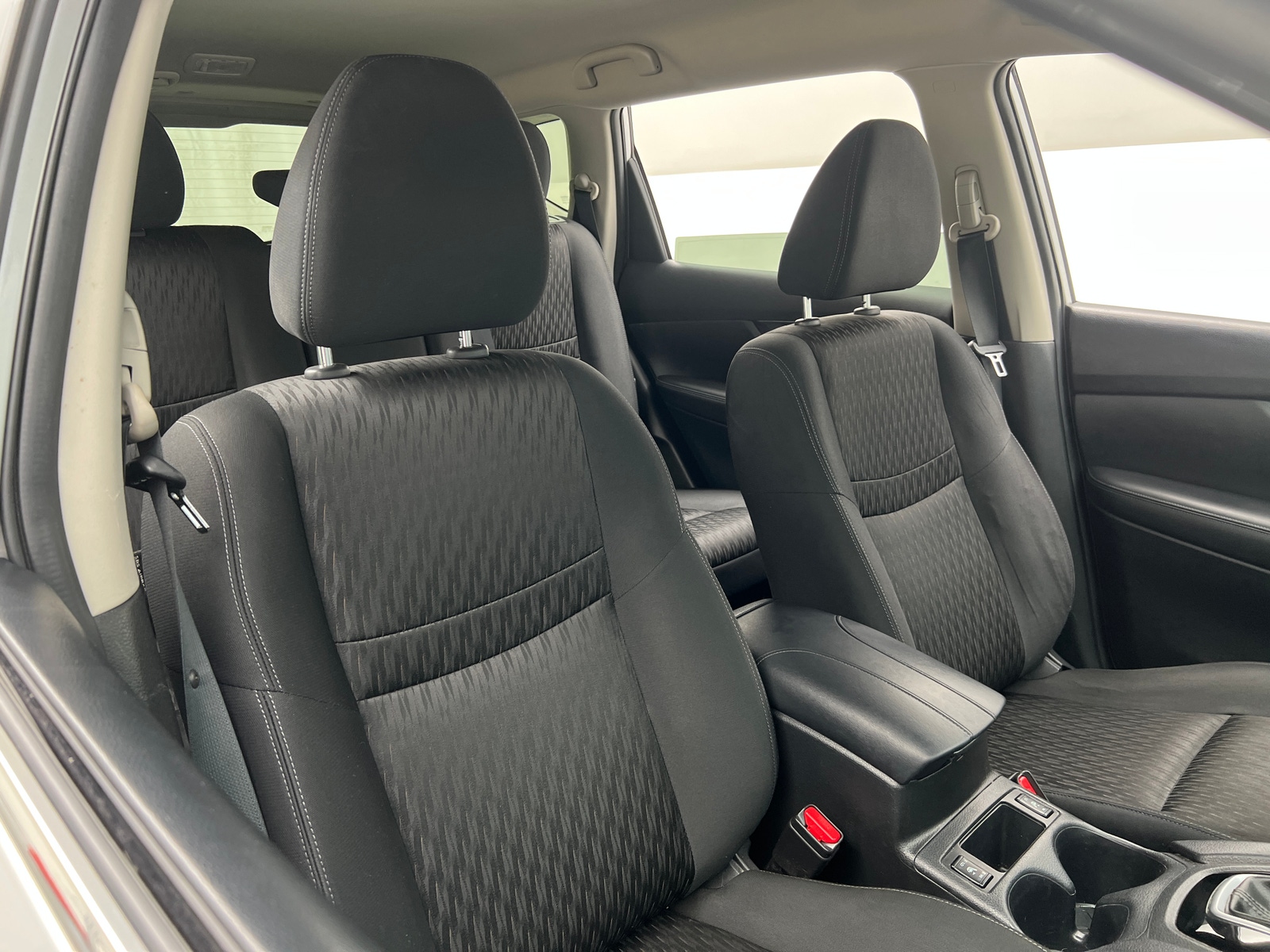 Thumbnail: 2019 Nissan Rogue - 2