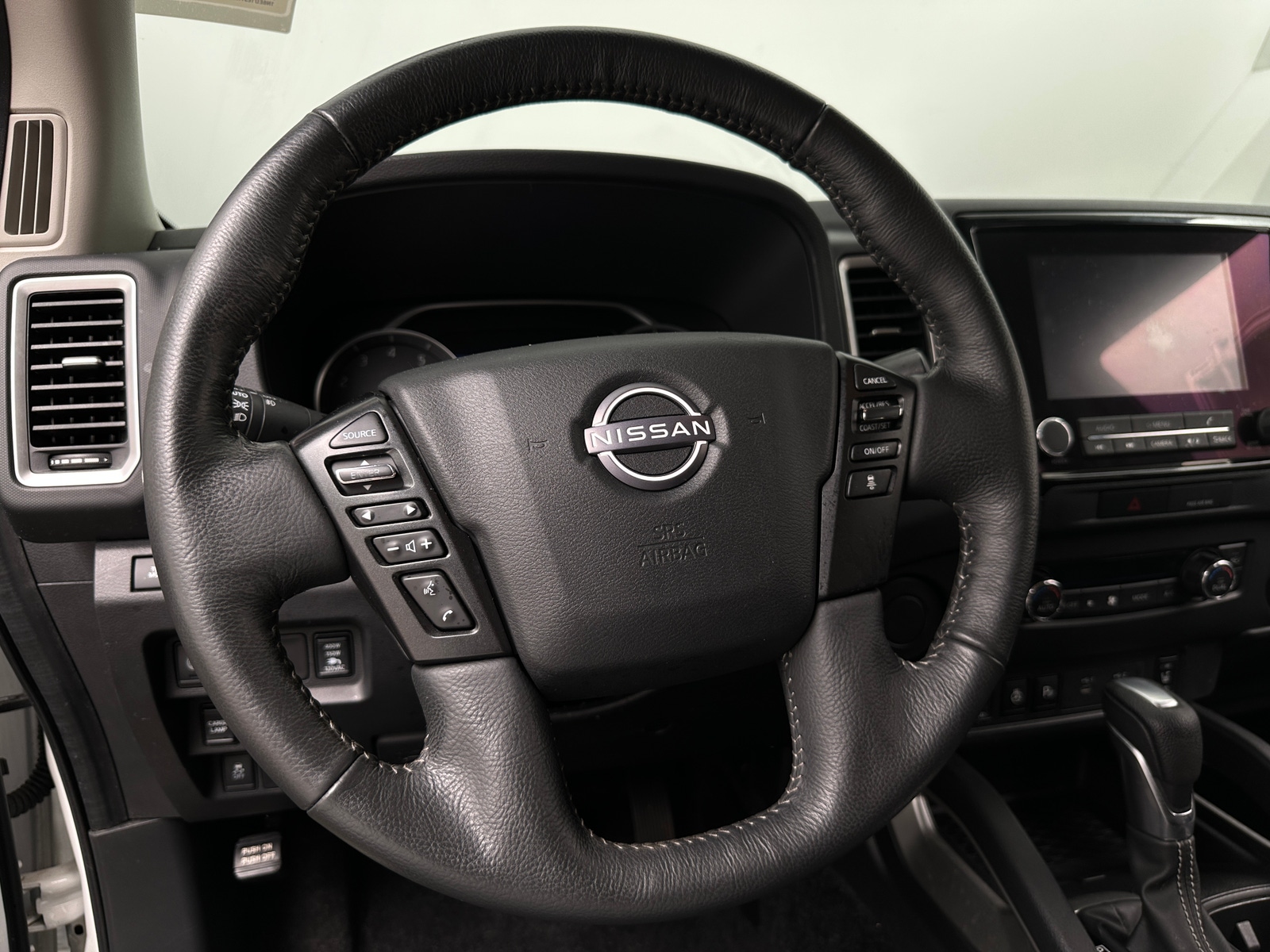 Thumbnail: 2022 Nissan Frontier - 5